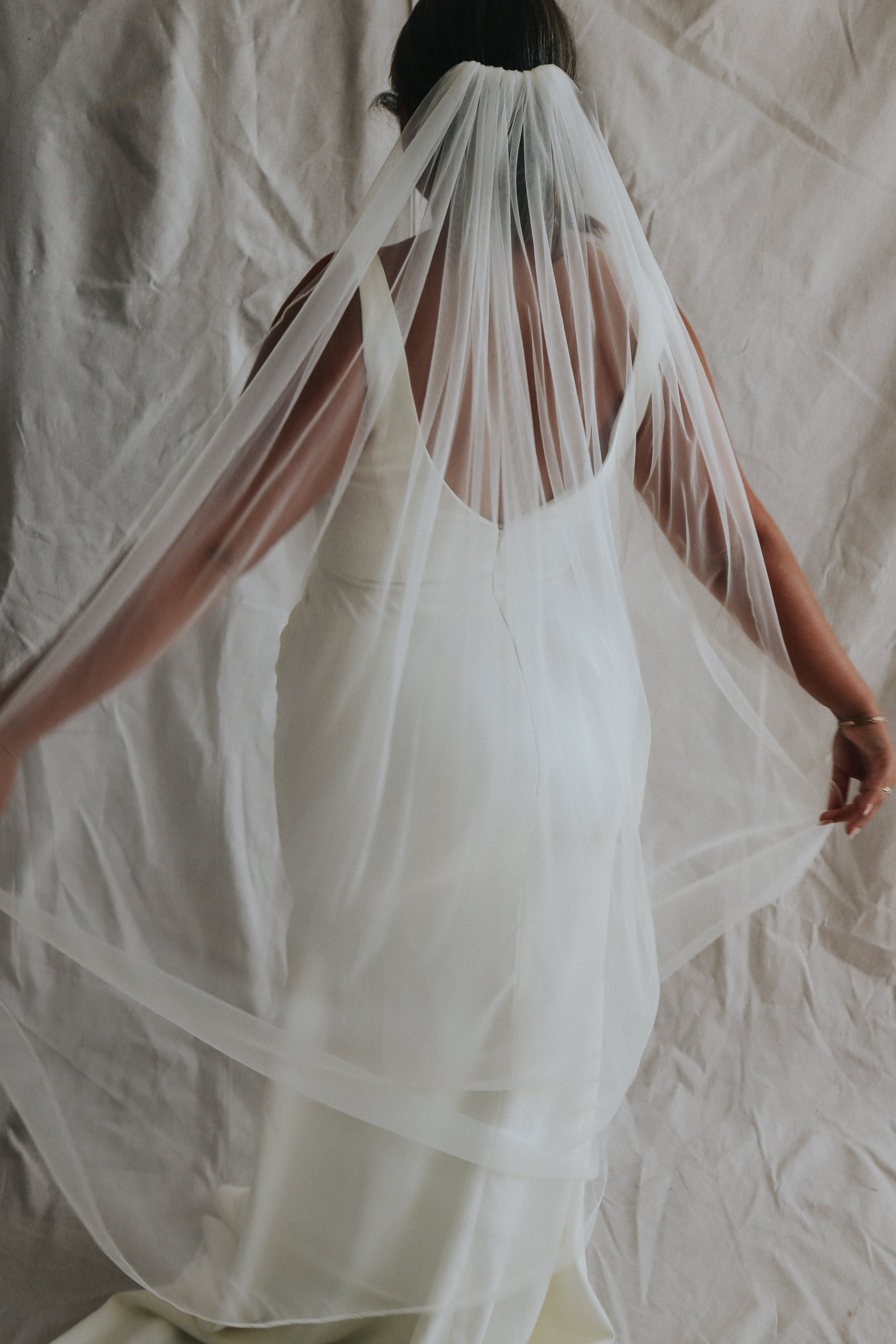 CHARMING- Pencil Edge Veil