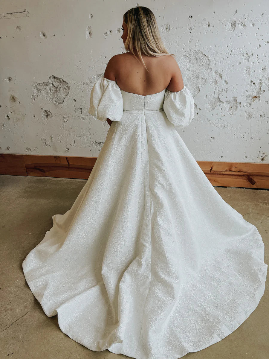Size 12 | Celia by Dearly