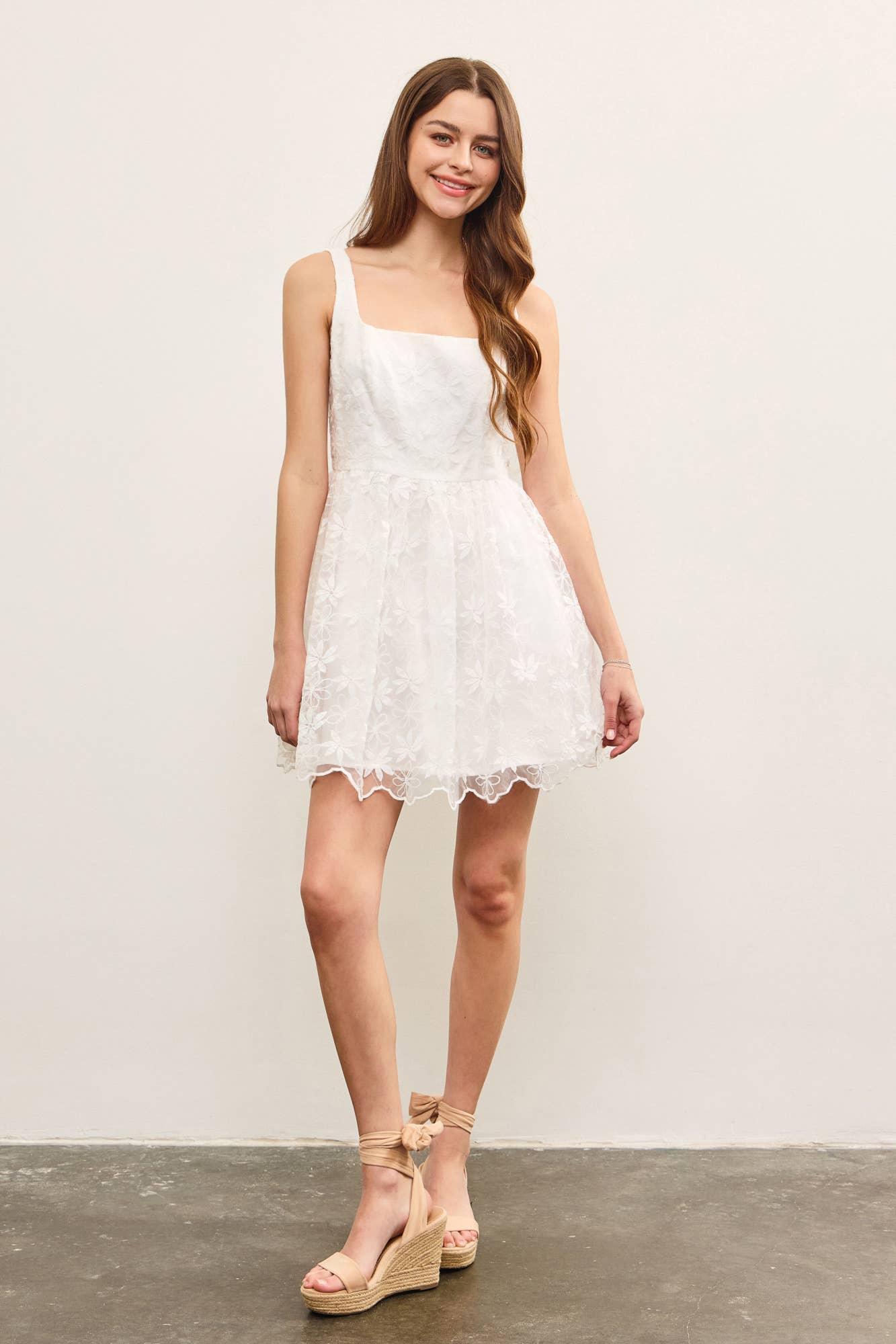 SQUARE NECK FLORAL ORGANZA SLEEVELESS DRESS