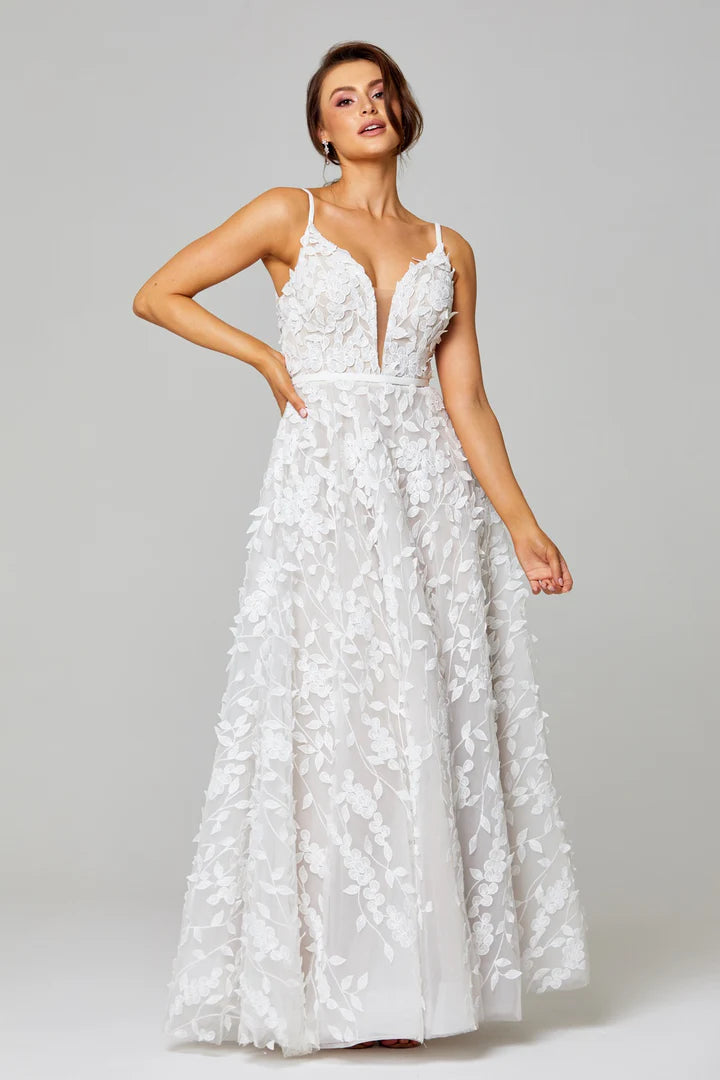 Size 08 | Amy by Tania Olsen