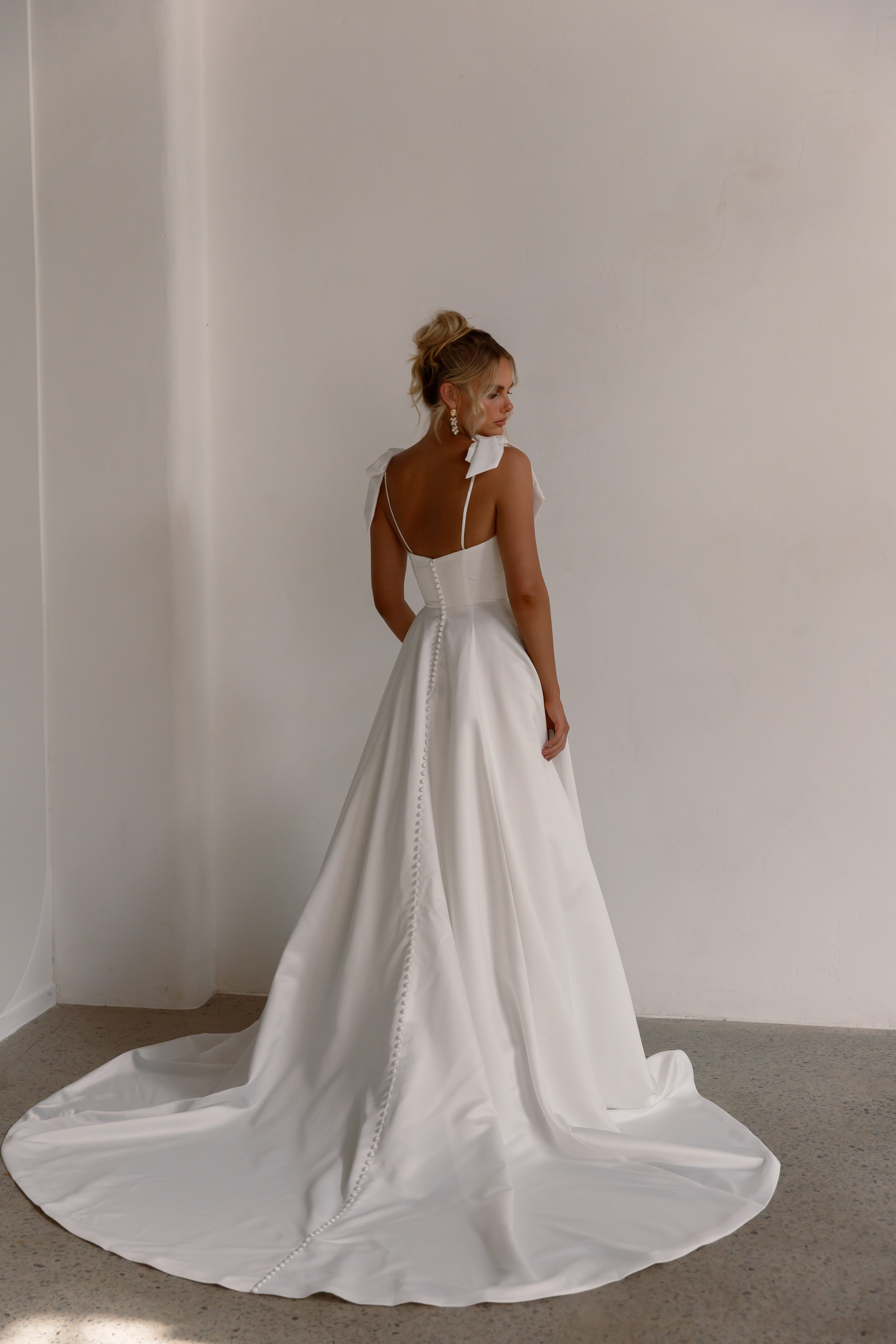 ANNE BY TANIA OLSEN
