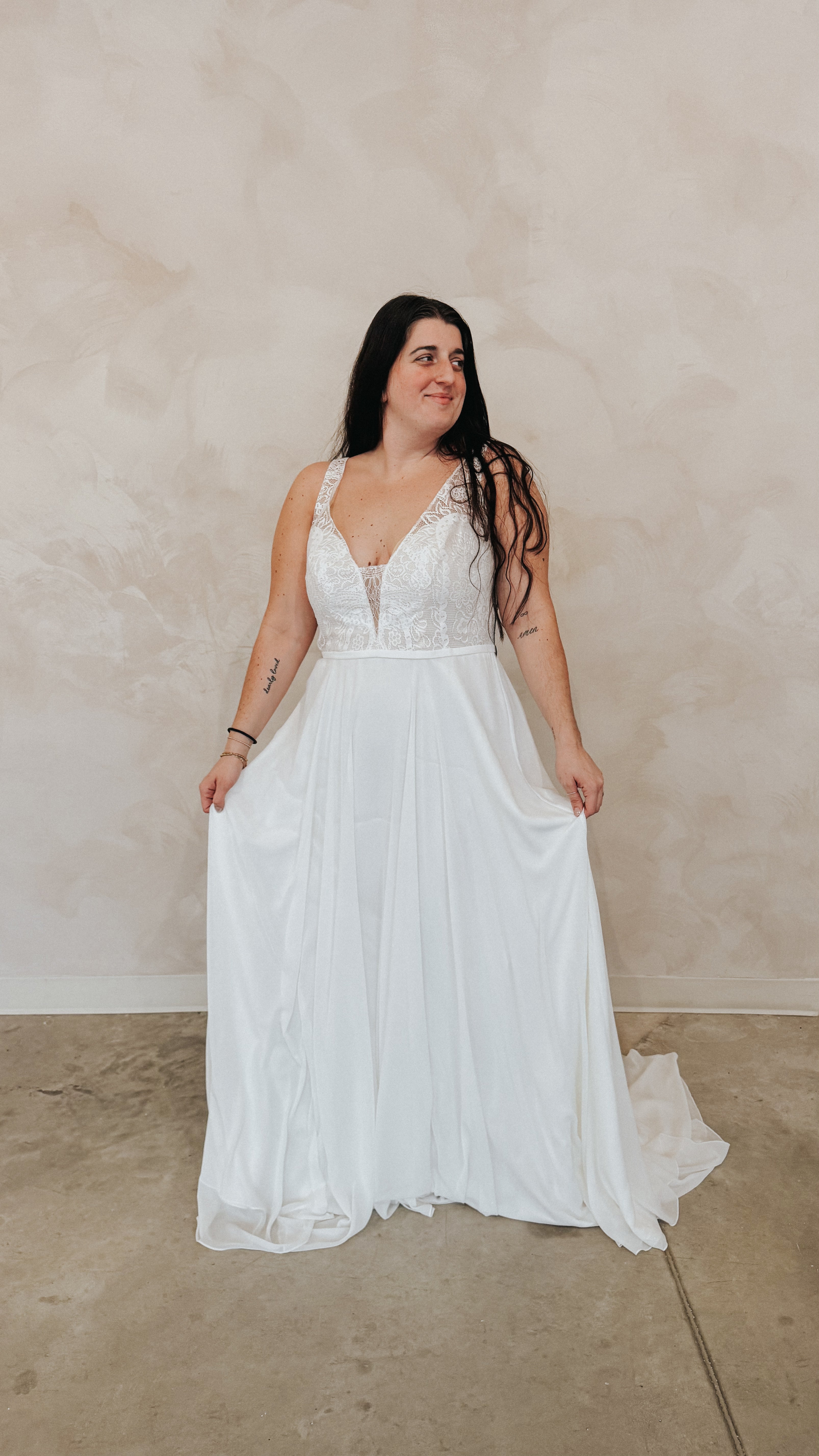 Size 16 | Cher by Studio Levana