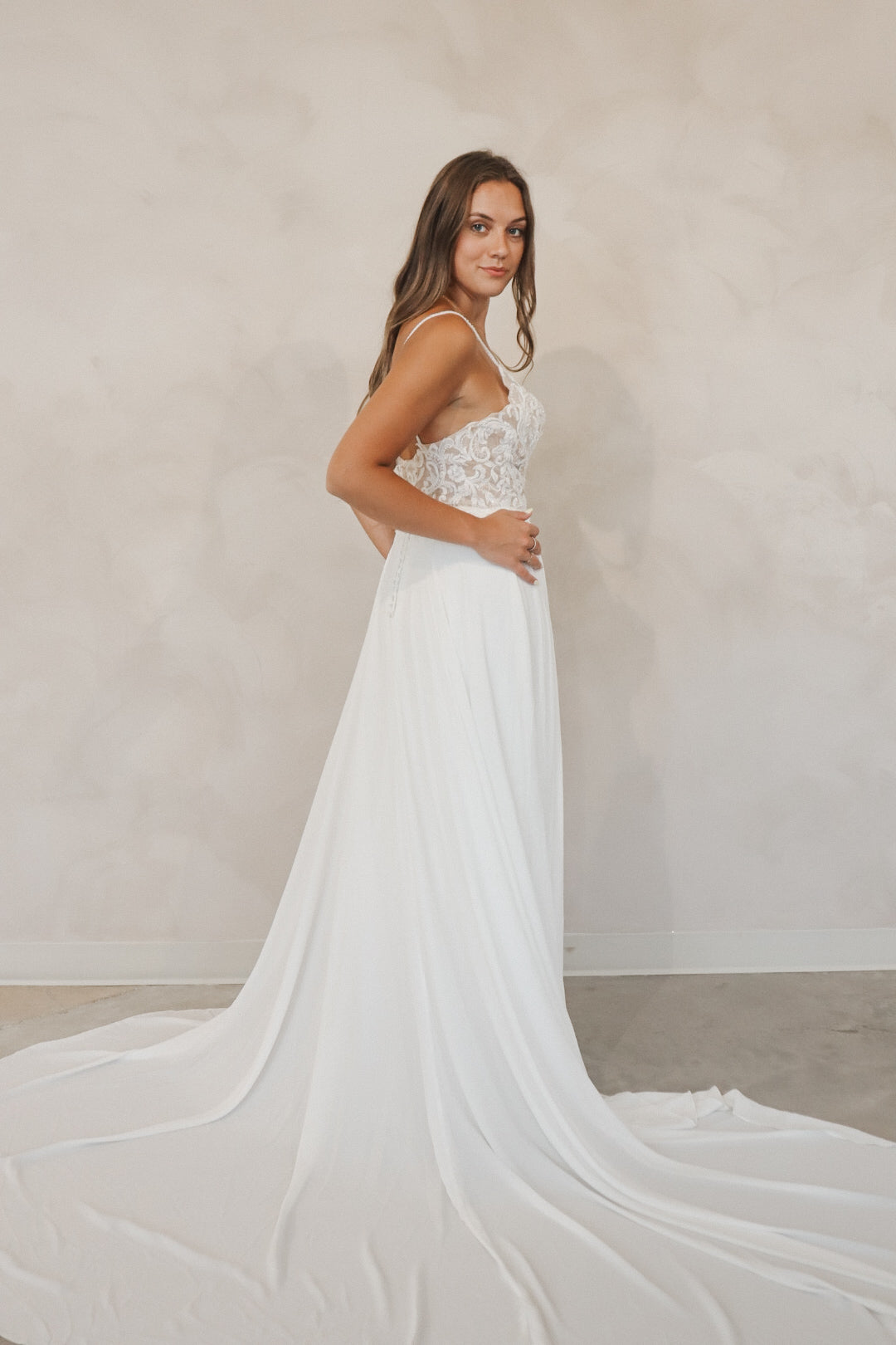 Size 08 | Hollie by Take Heart