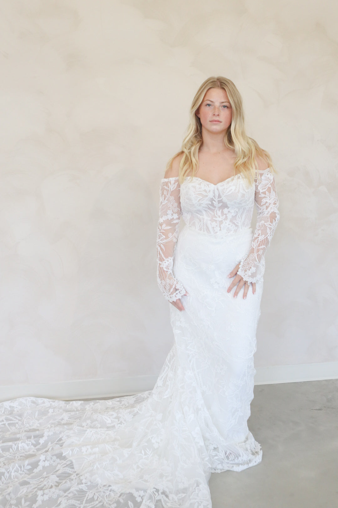 Size 12 | Johnson by Take Heart