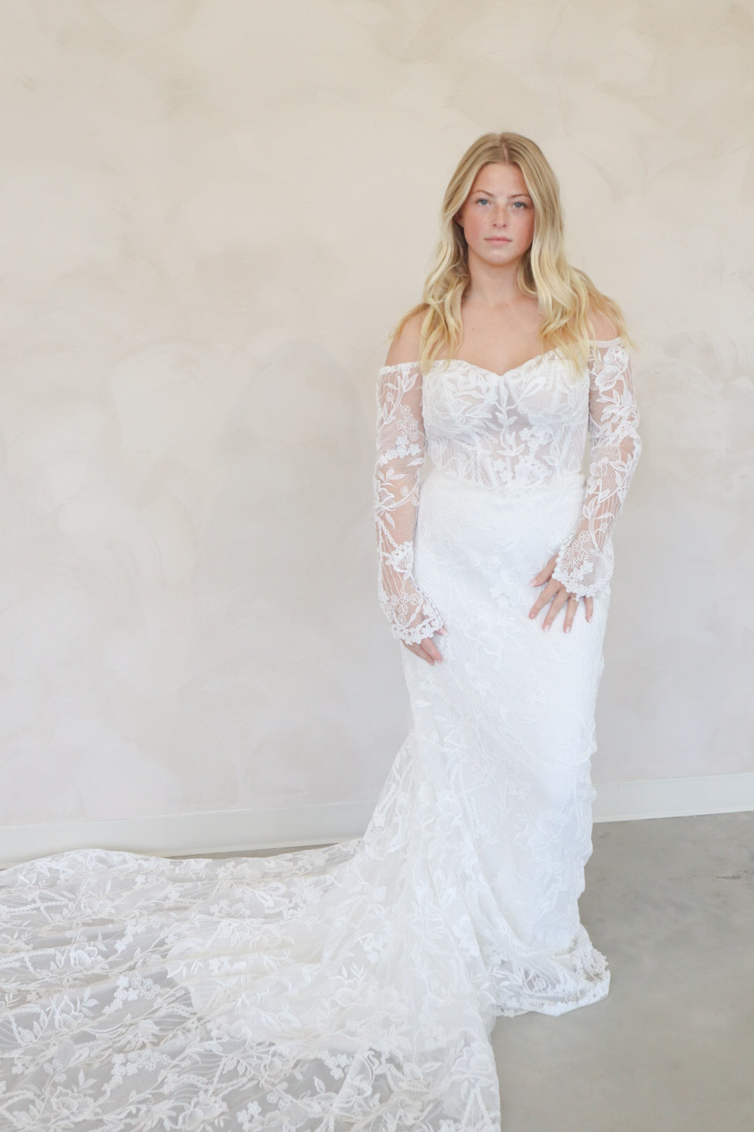 Size 12 | Johnson by Take Heart