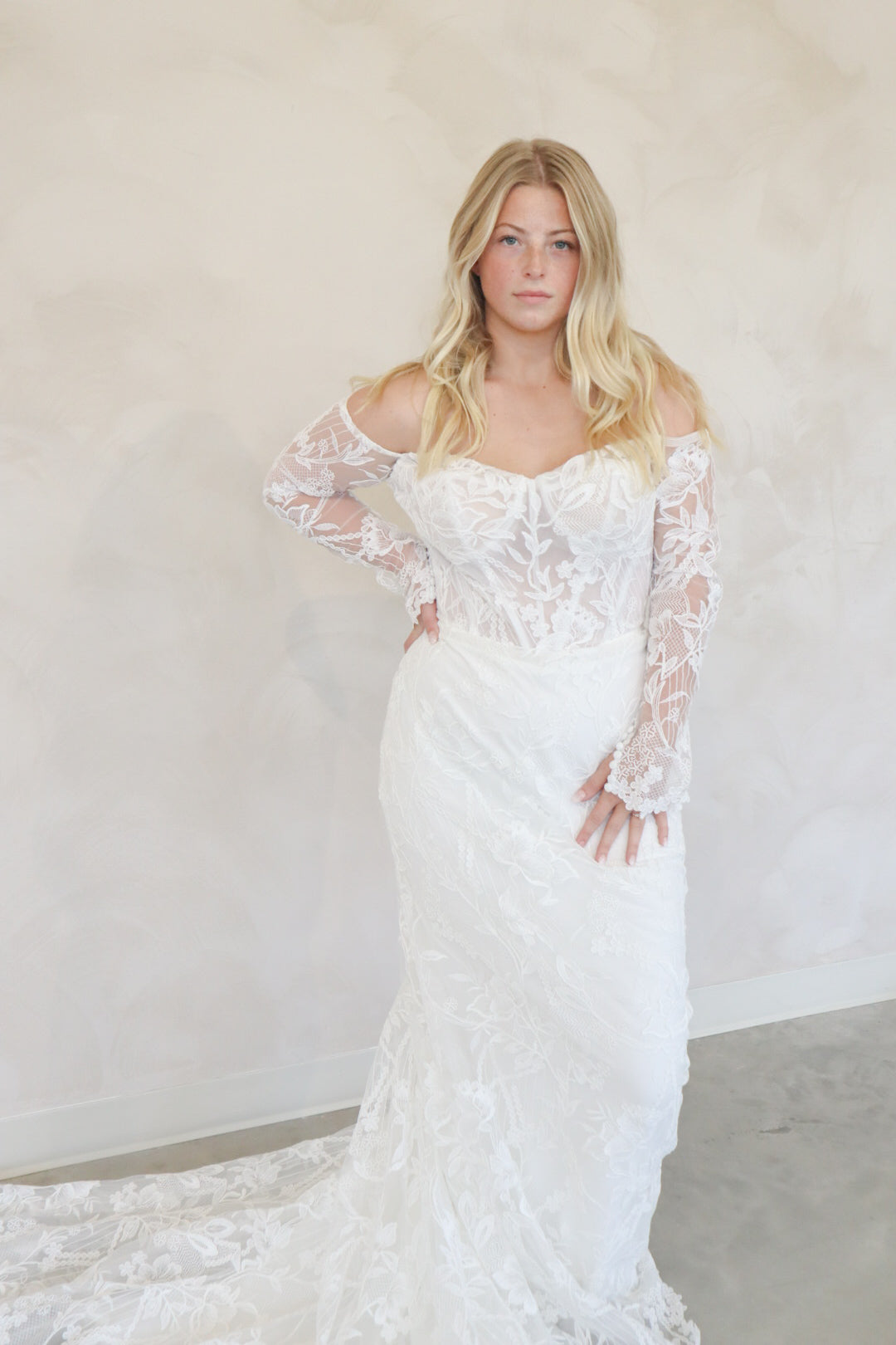 Size 12 | Johnson by Take Heart