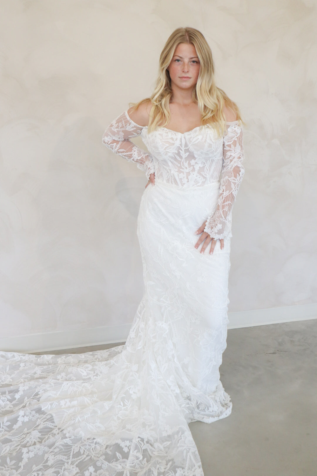 Size 12 | Johnson by Take Heart