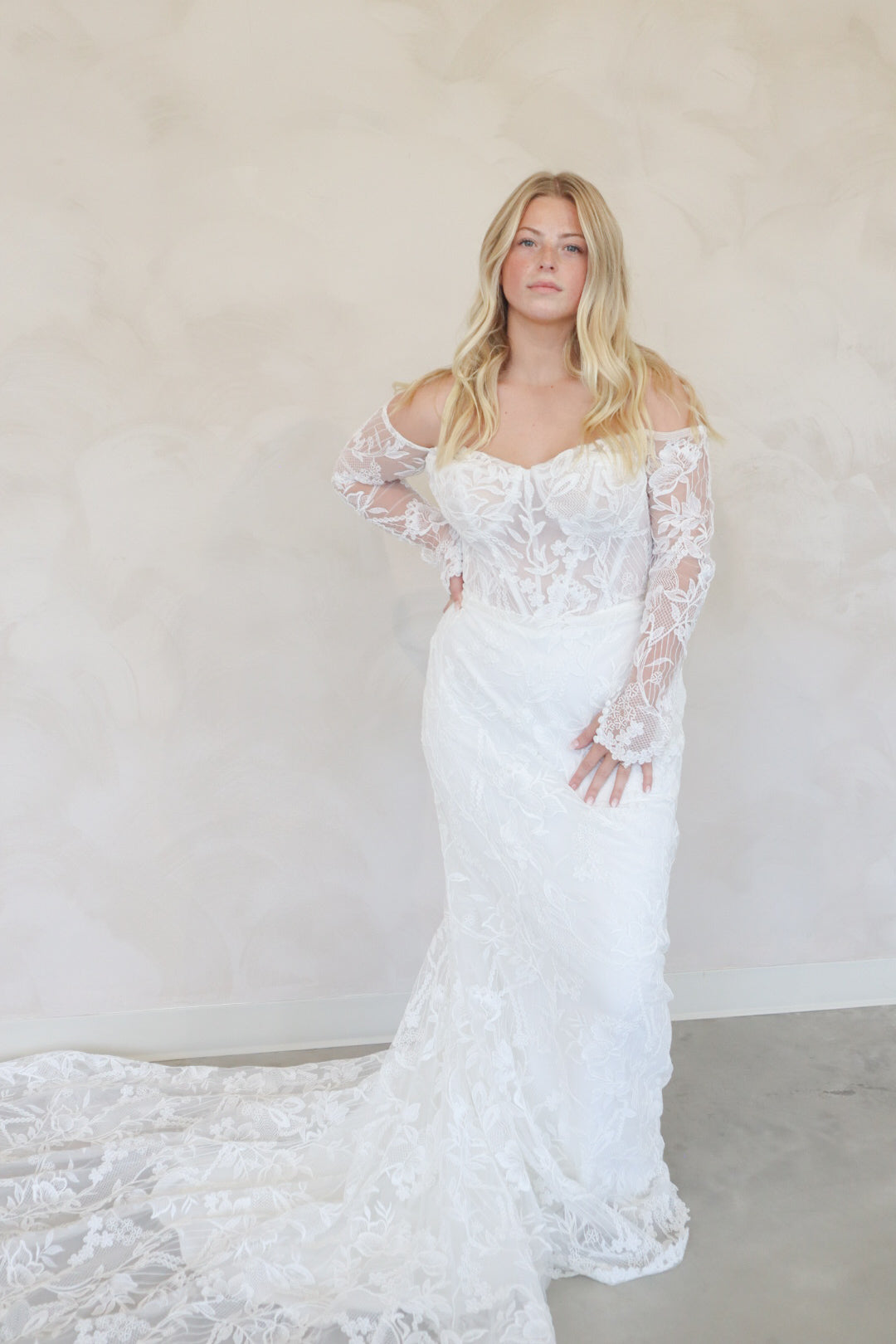 Size 12 | Johnson by Take Heart