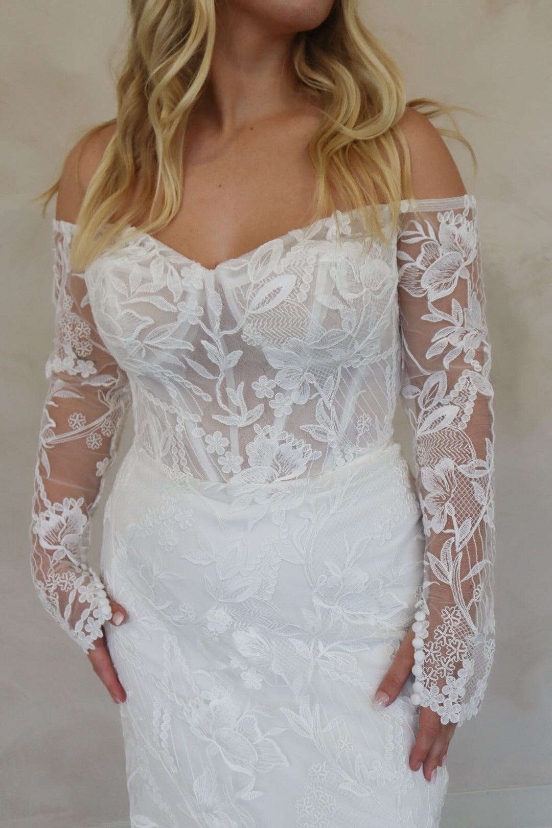 Size 12 | Johnson by Take Heart