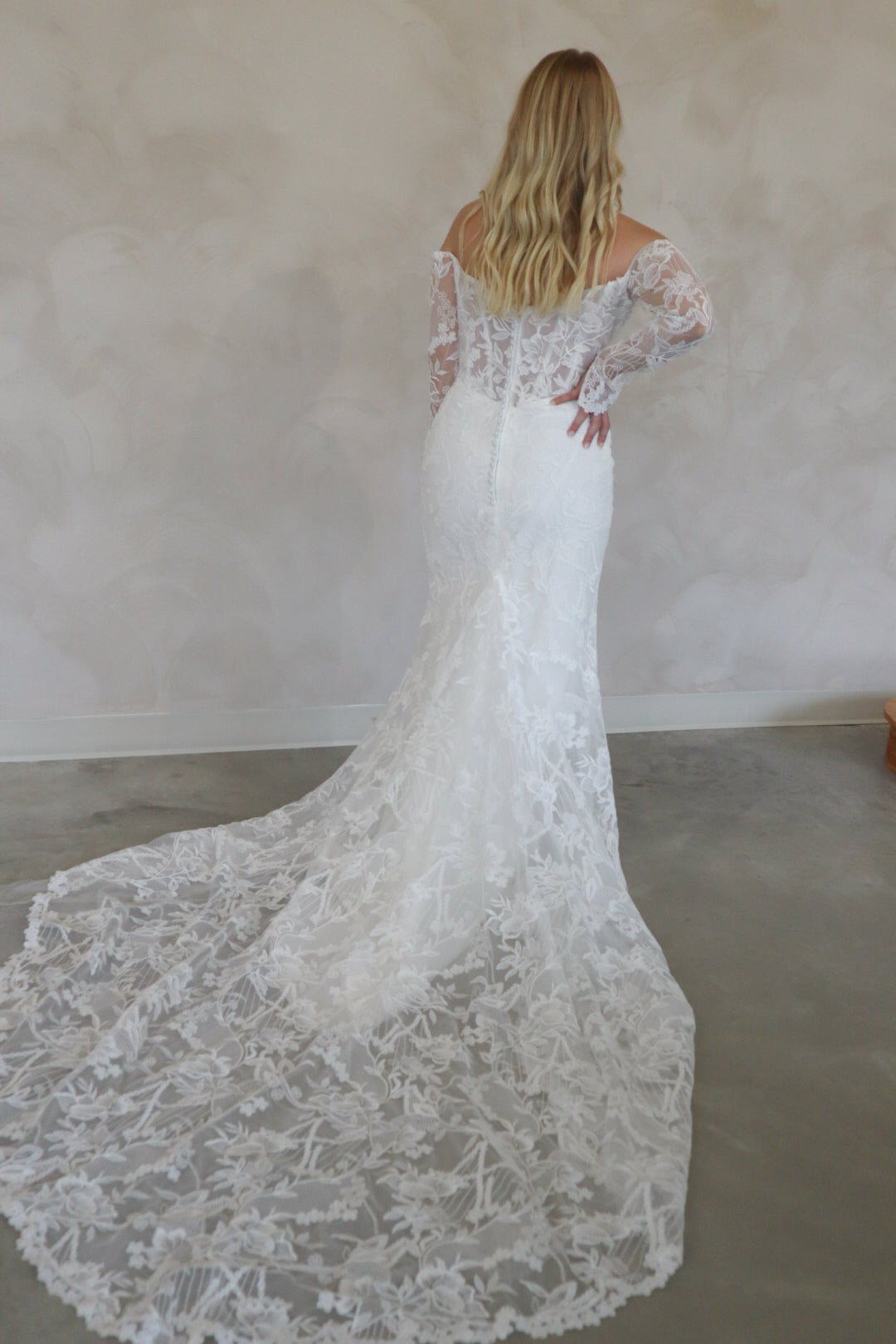 Size 12 | Johnson by Take Heart