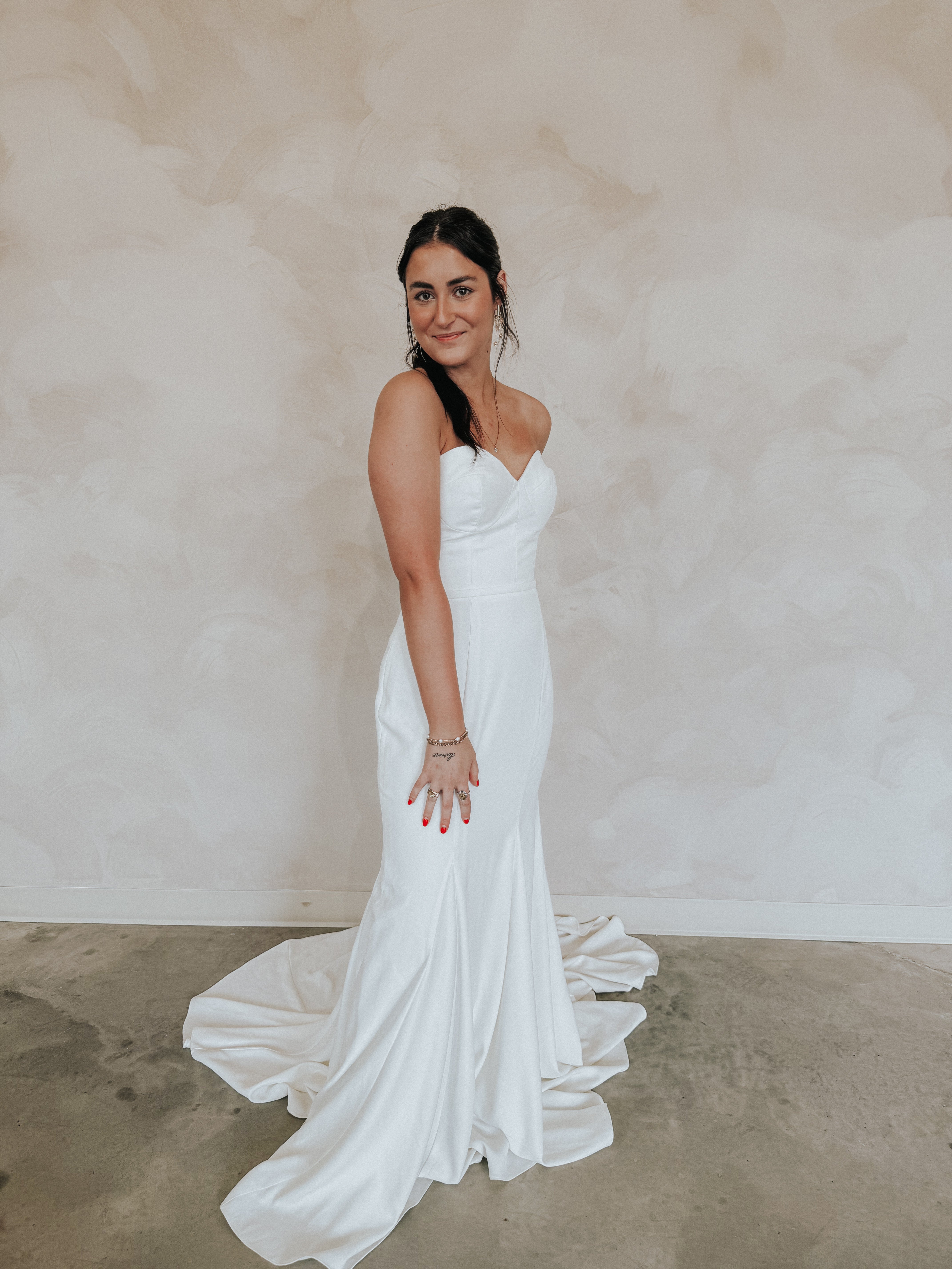 Size 08 | Monique by Tania Olsen