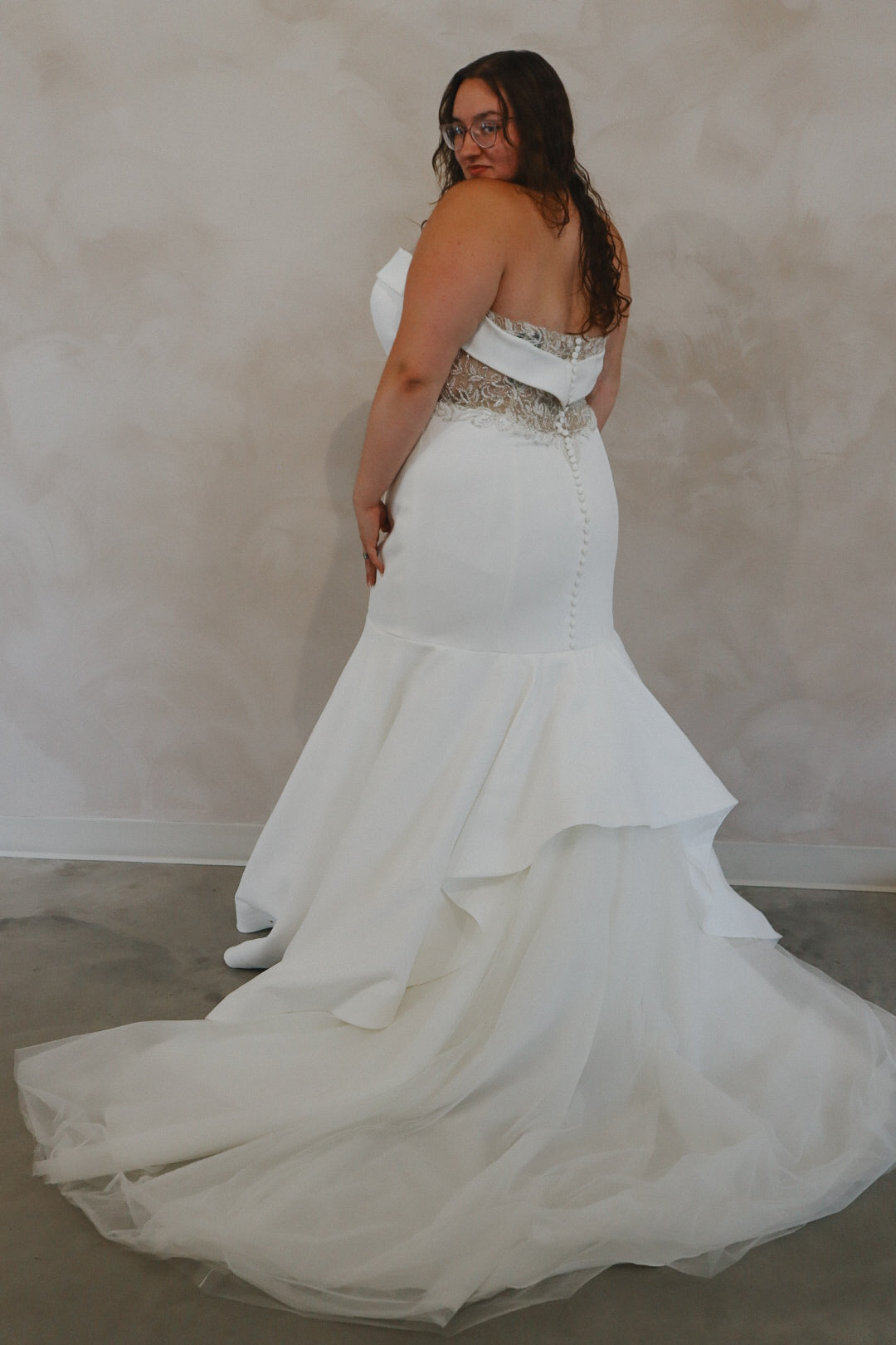 Size 24 | Glynn by Justin Alexander