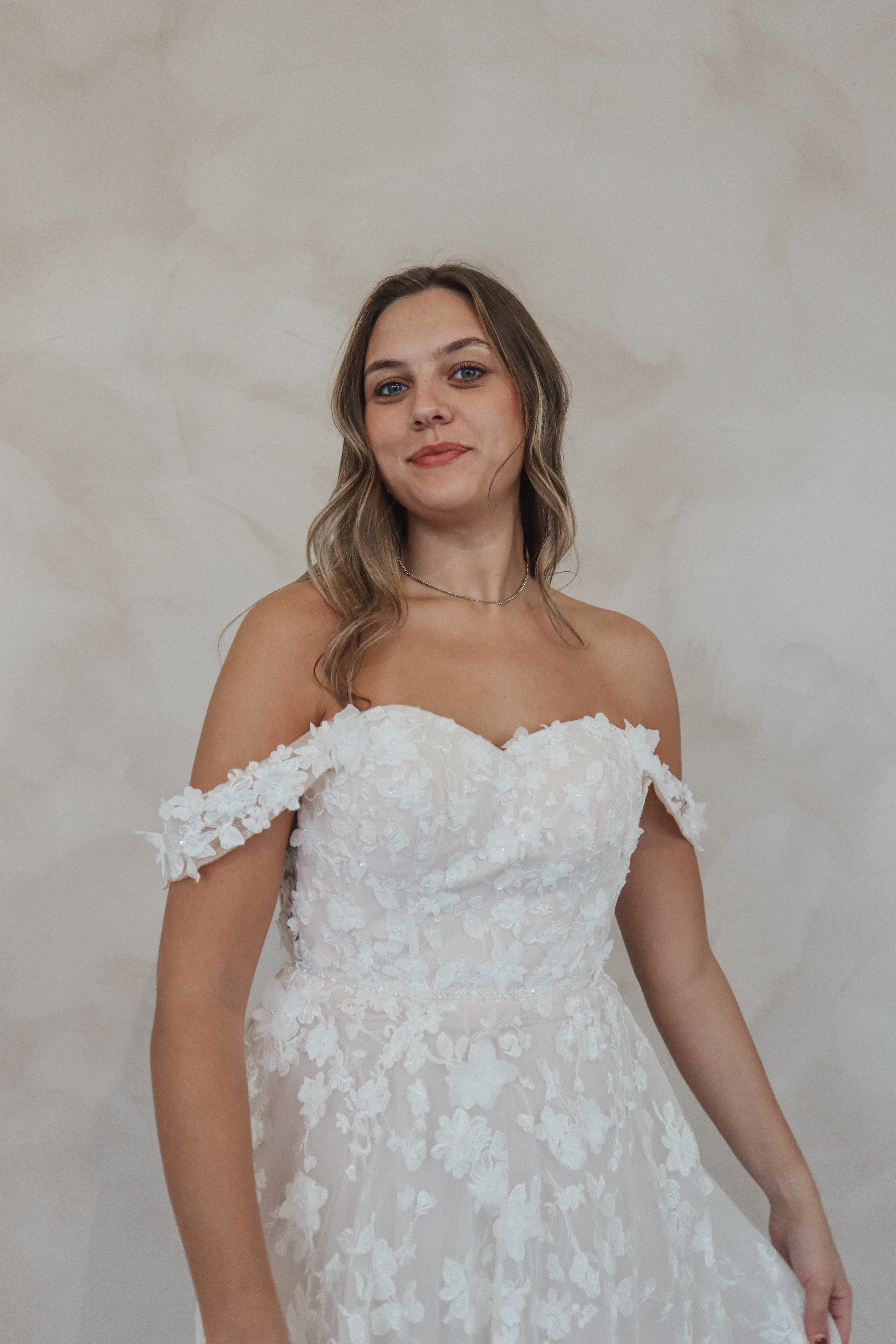 Size 04 | Dominique by Tania Olsen