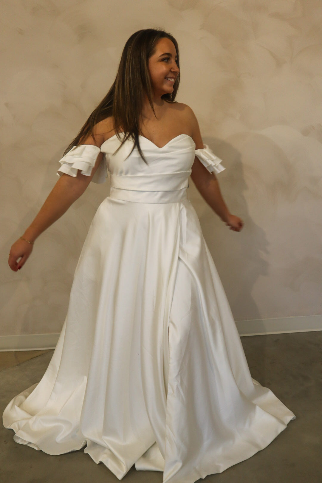 Size 06 | Danica by Tania Olsen