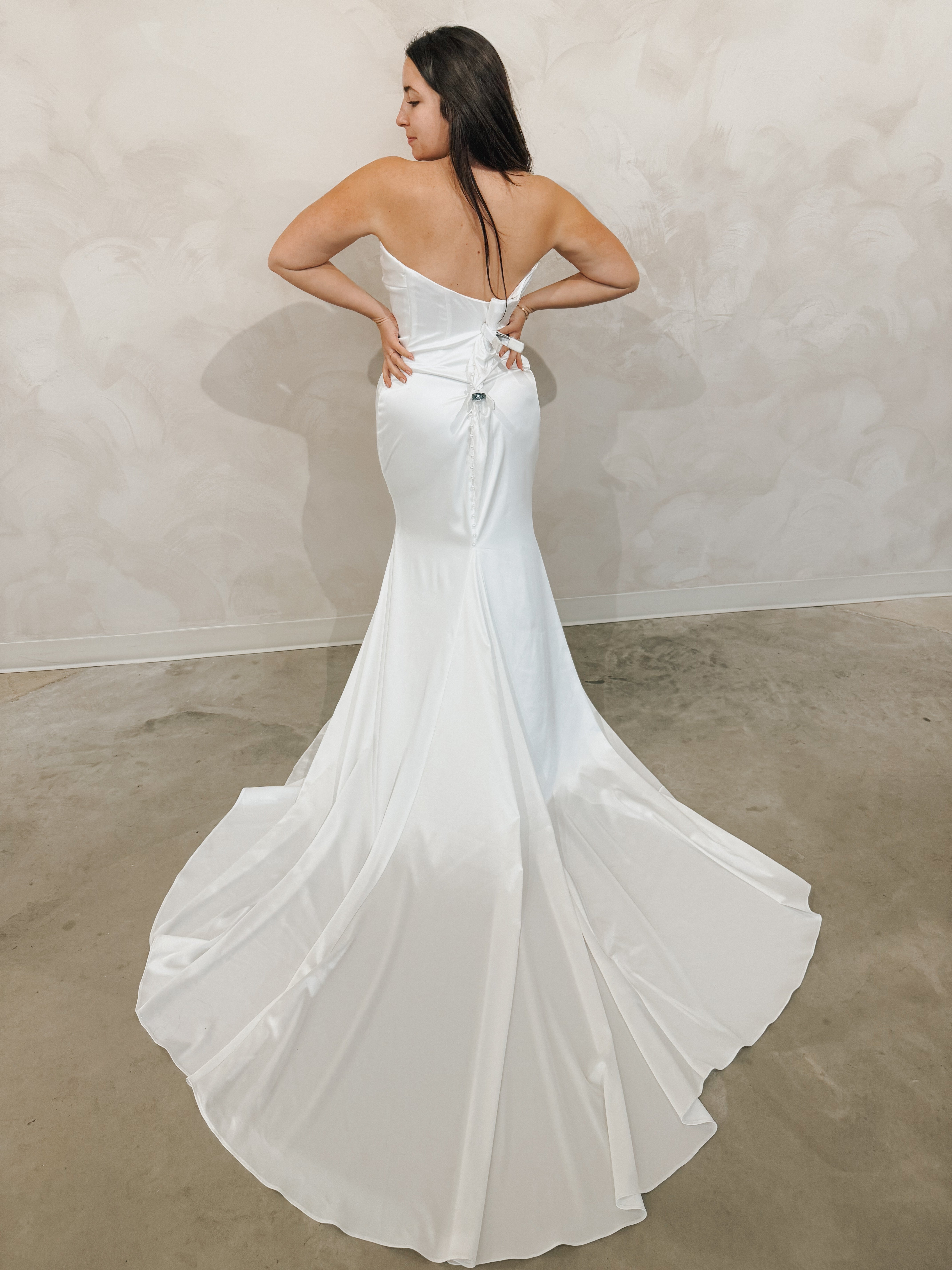 Size 14 | Jayde by Becoming