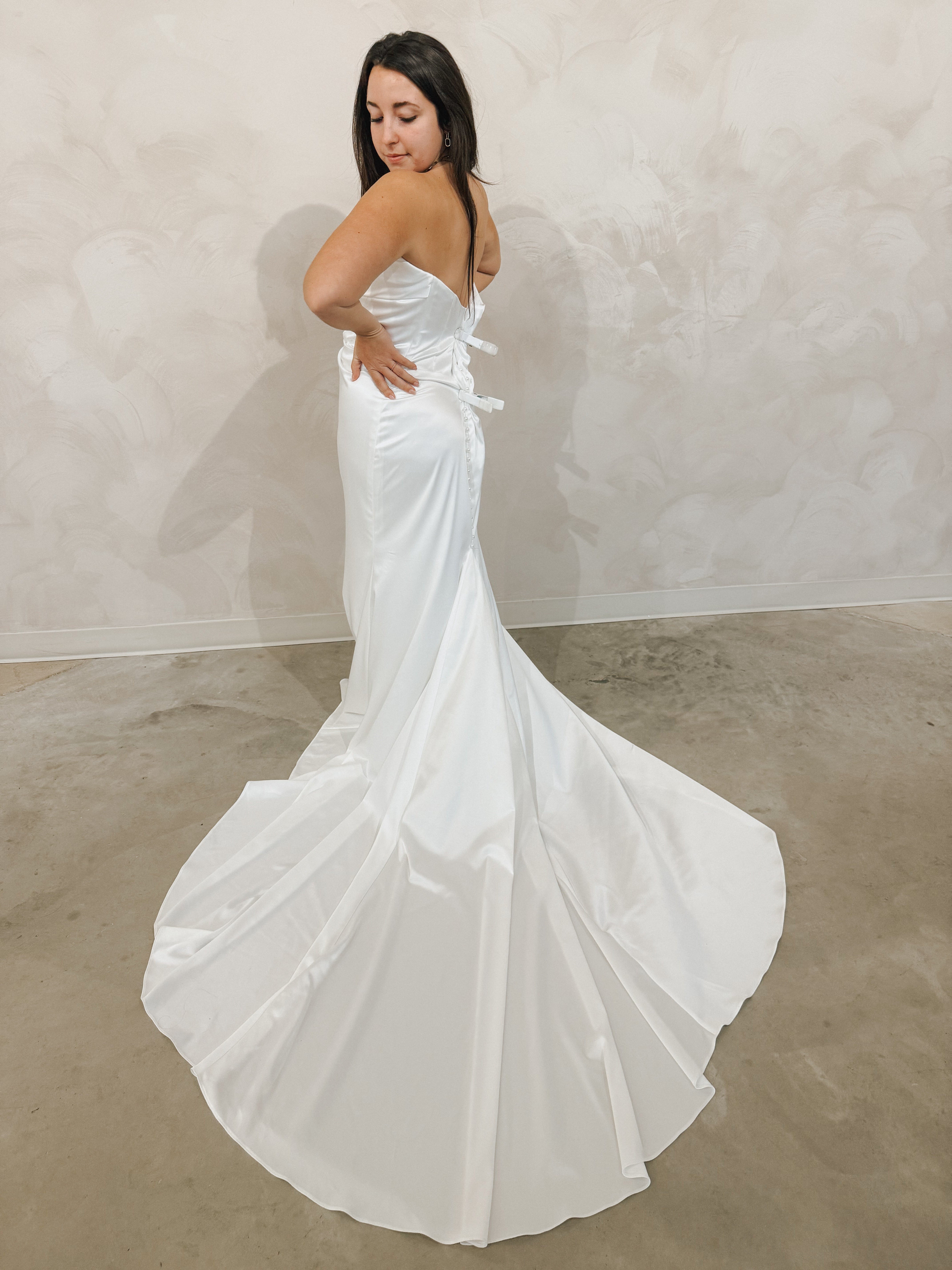 Size 14 | Jayde by Becoming