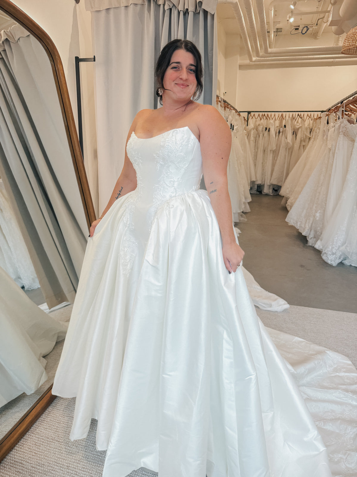 LYNDIE