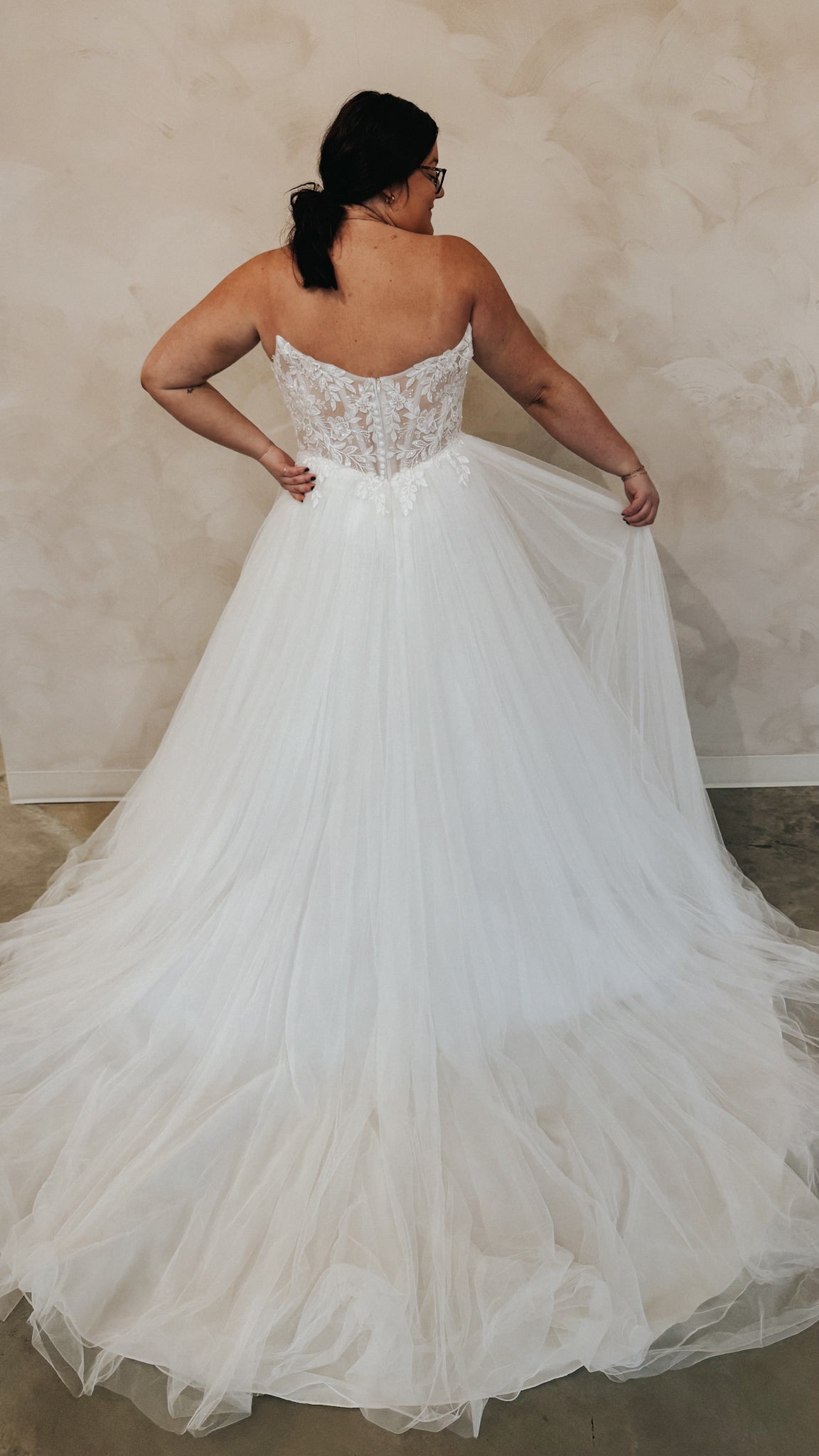 Size 20 | 7573 By Stella York