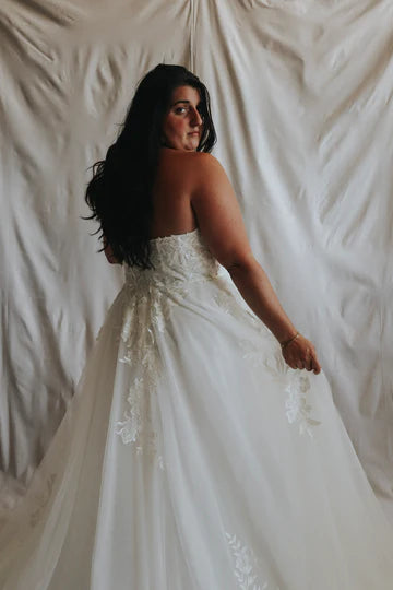 Size 28 | Janie by Lovely