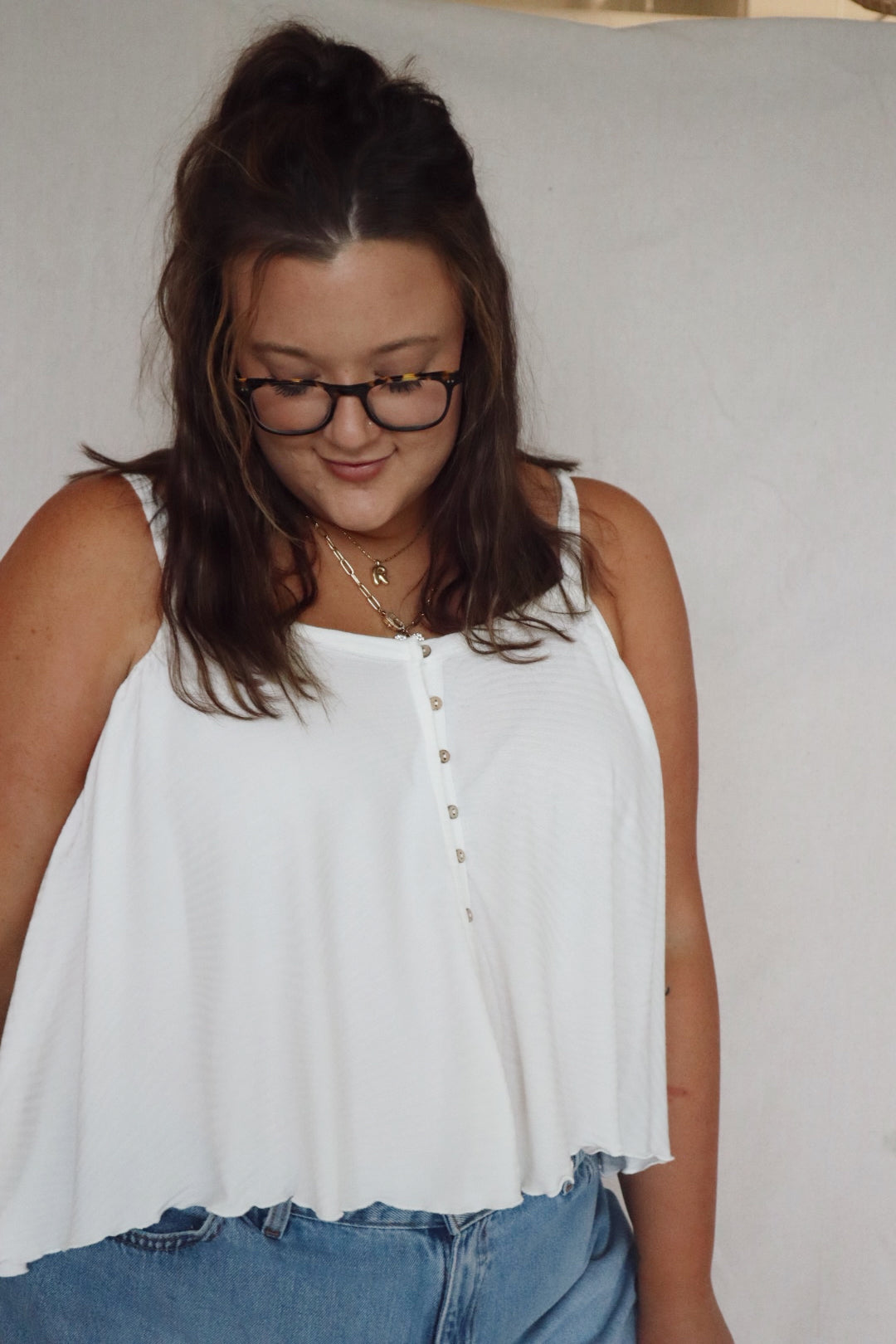 BONDI BUTTON TANK