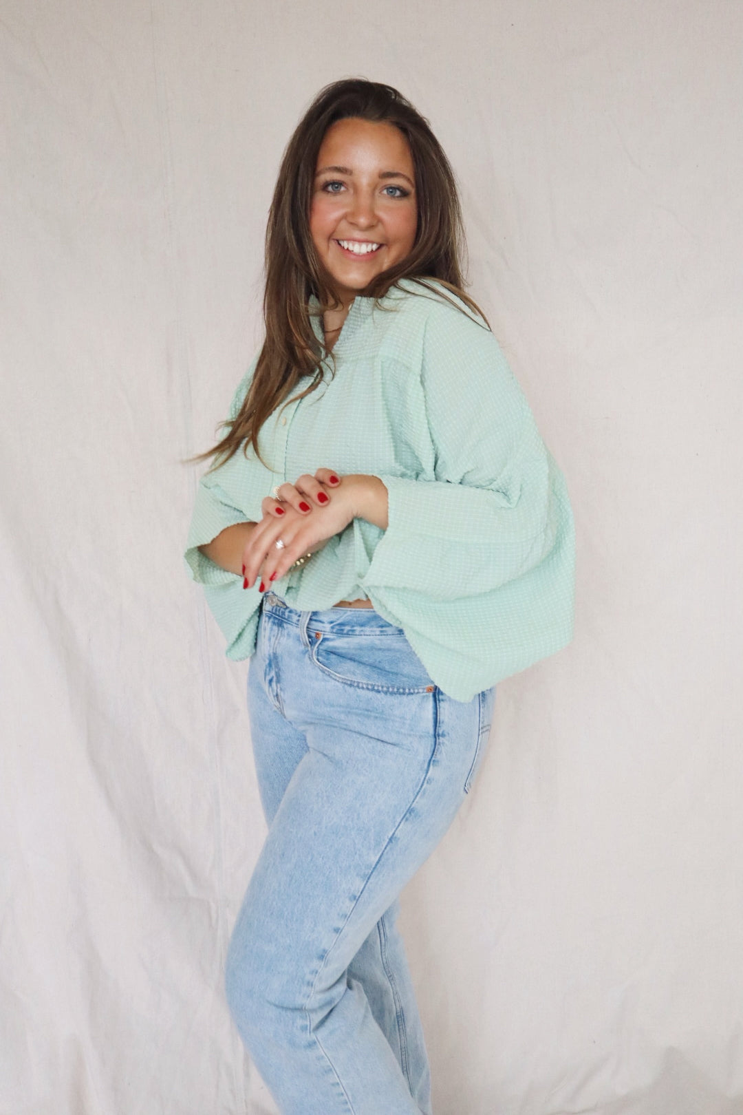 SAGE SLEEVED TOP
