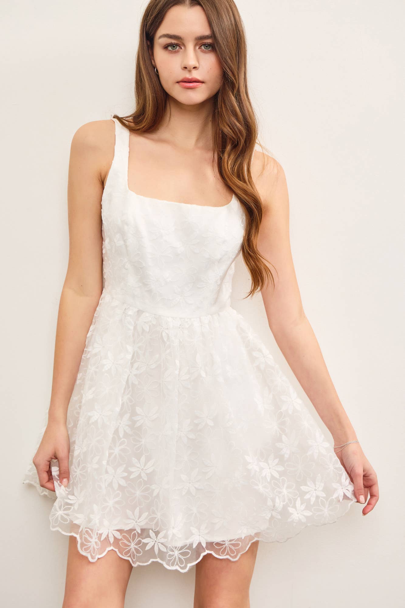 SQUARE NECK FLORAL ORGANZA SLEEVELESS DRESS