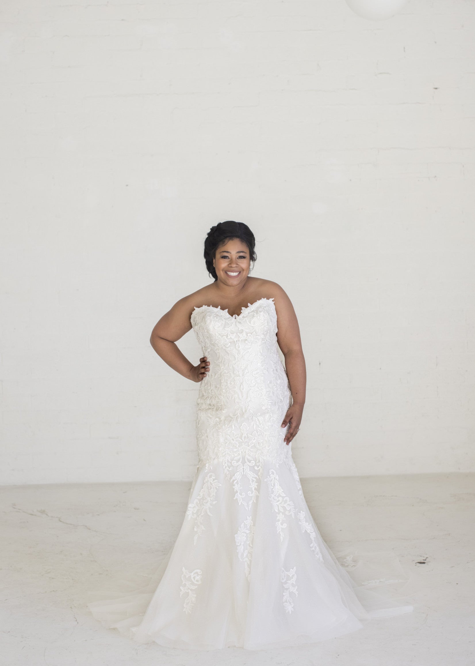 Size 24 | Laura by Lovely