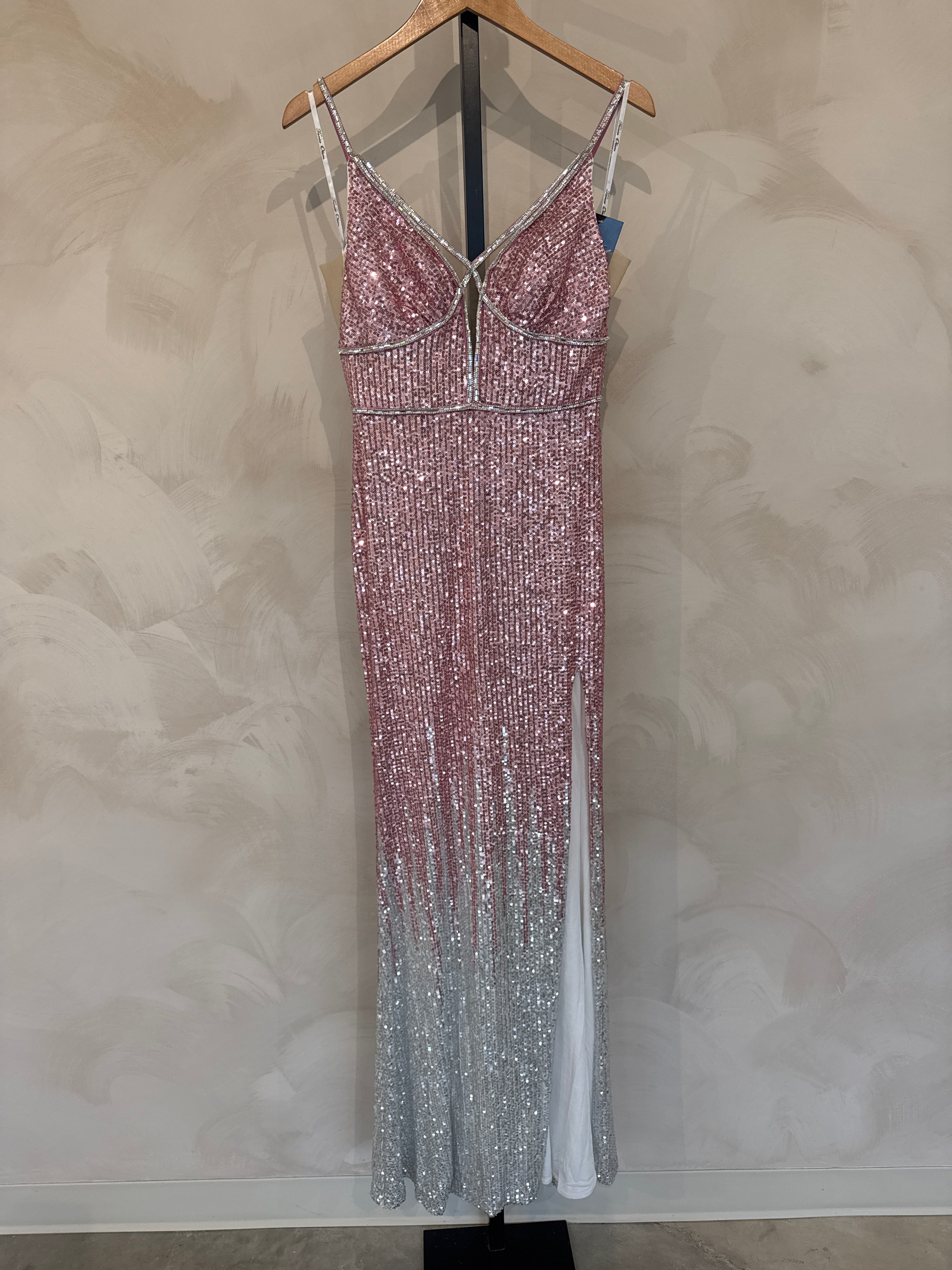 Size 04 | Tania Olsen