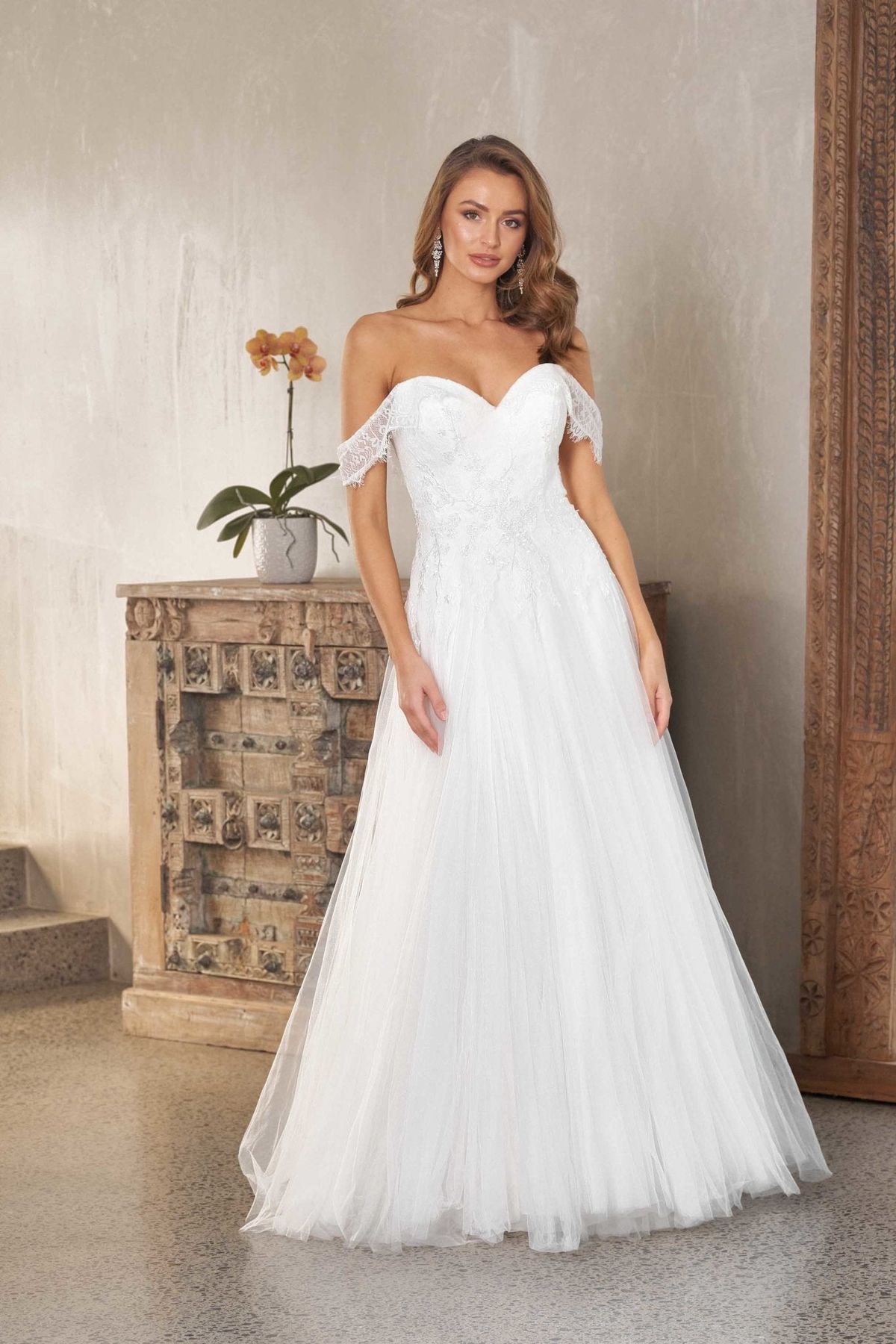 Size 06 | Kiisha by Tania Olsen