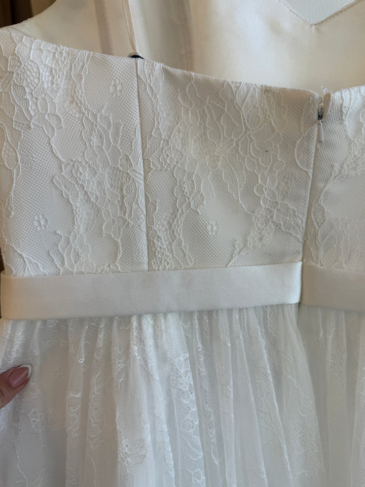 Size 24 | Andria by Kathryn Bass