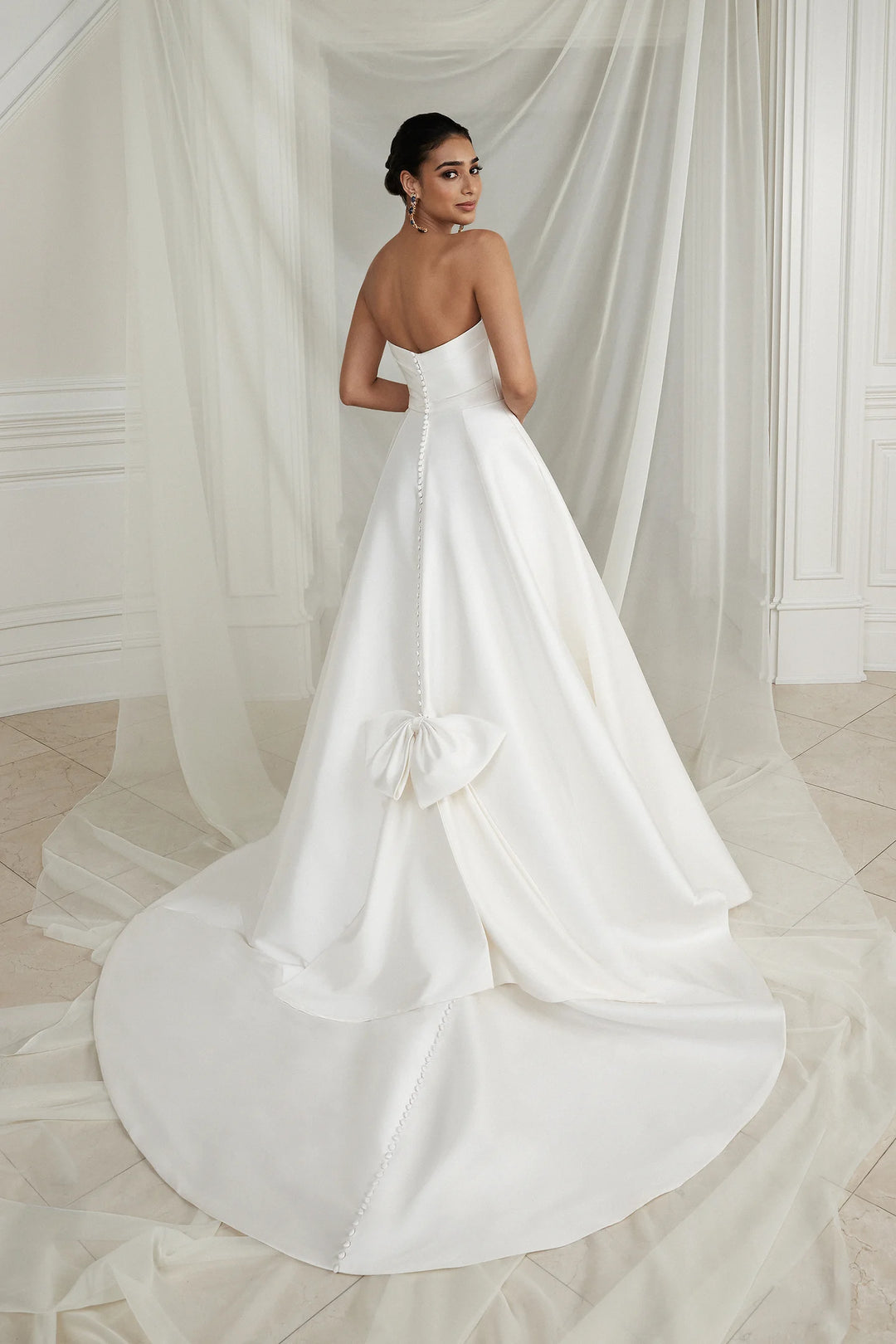 Size 26 | Estelle by Justin Alexander