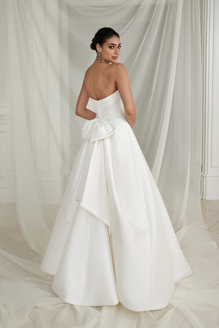 Size 26 | Estelle by Justin Alexander
