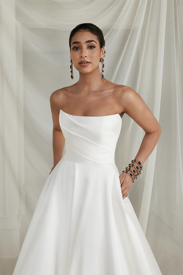 Size 26 | Estelle by Justin Alexander