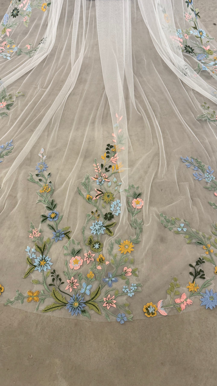 DELILAH- Floral Veil