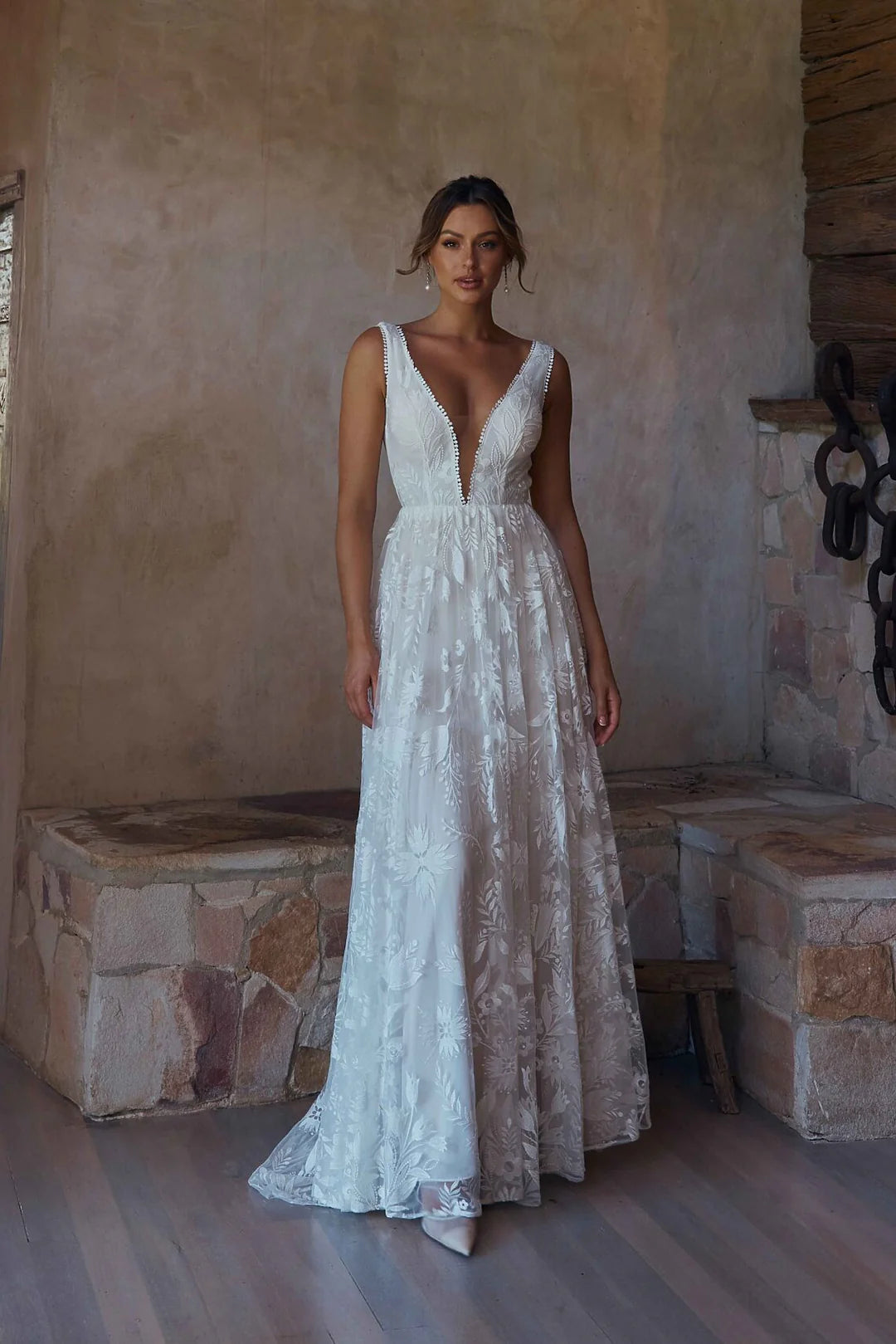 Size 10 | Andromeda by Tania Olsen