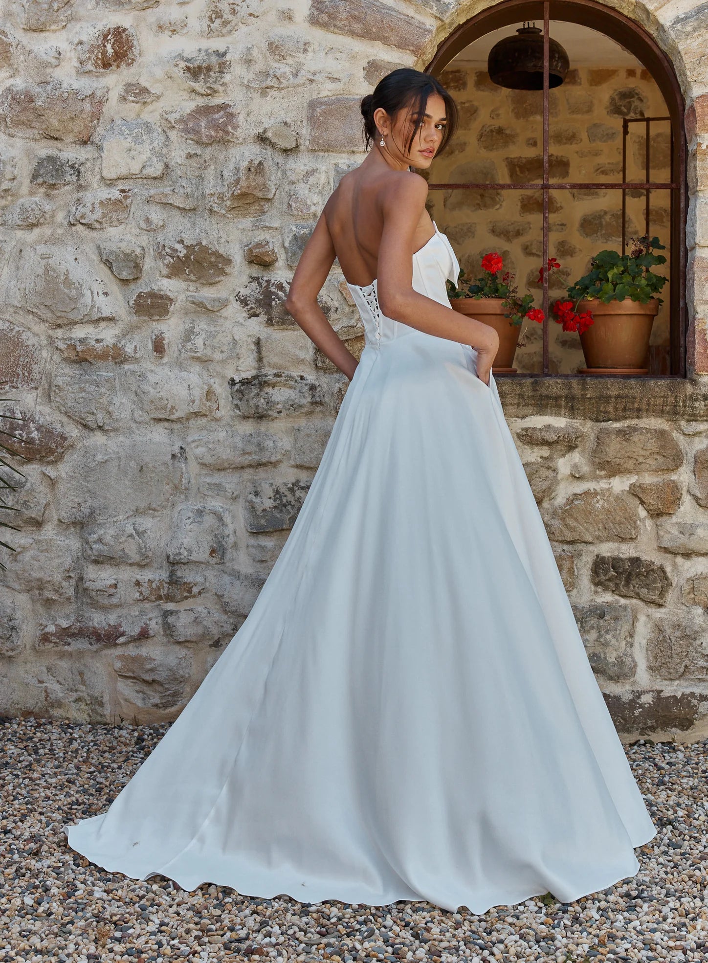 Dahlina by Tania Olsen