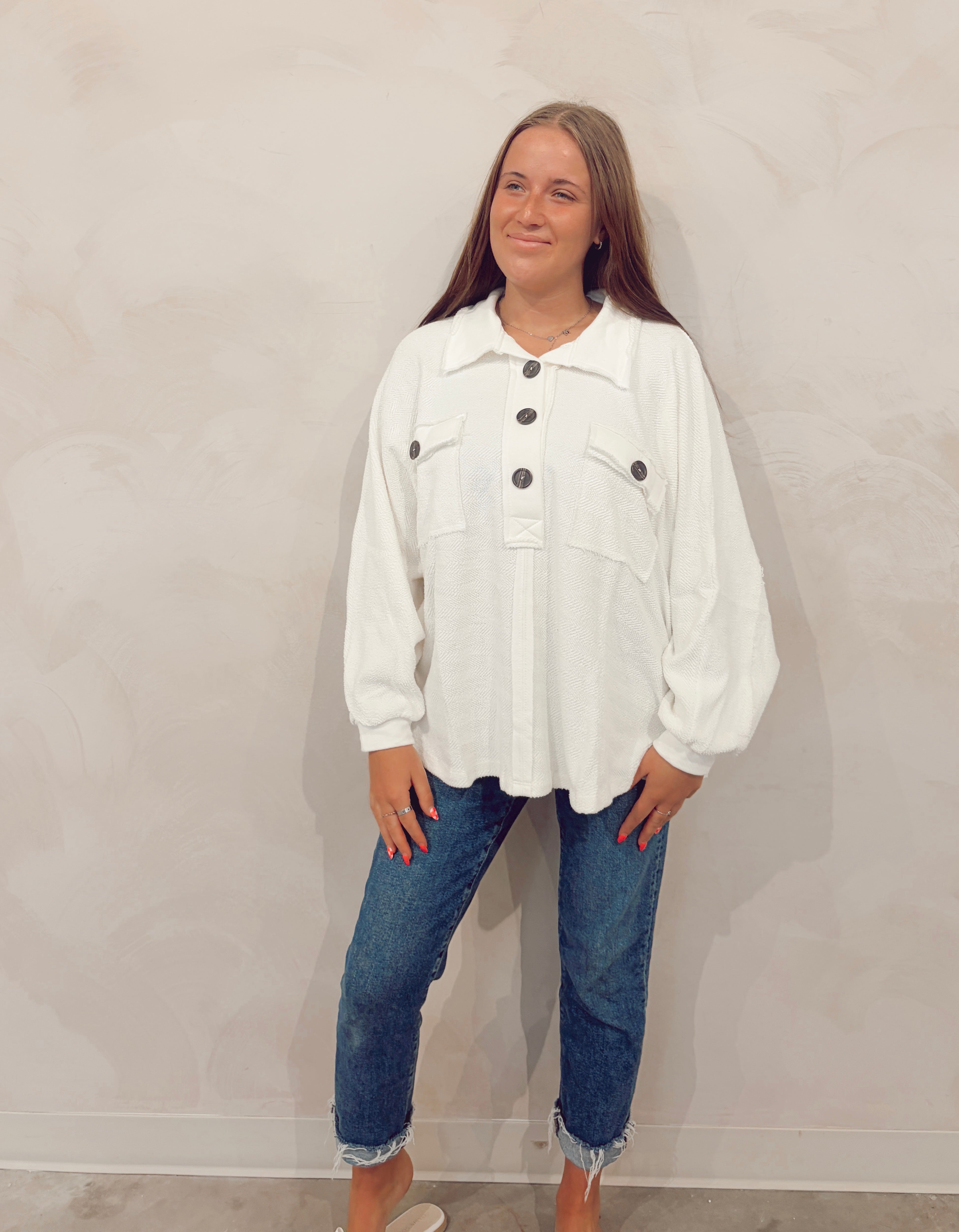 Winny White Pullover