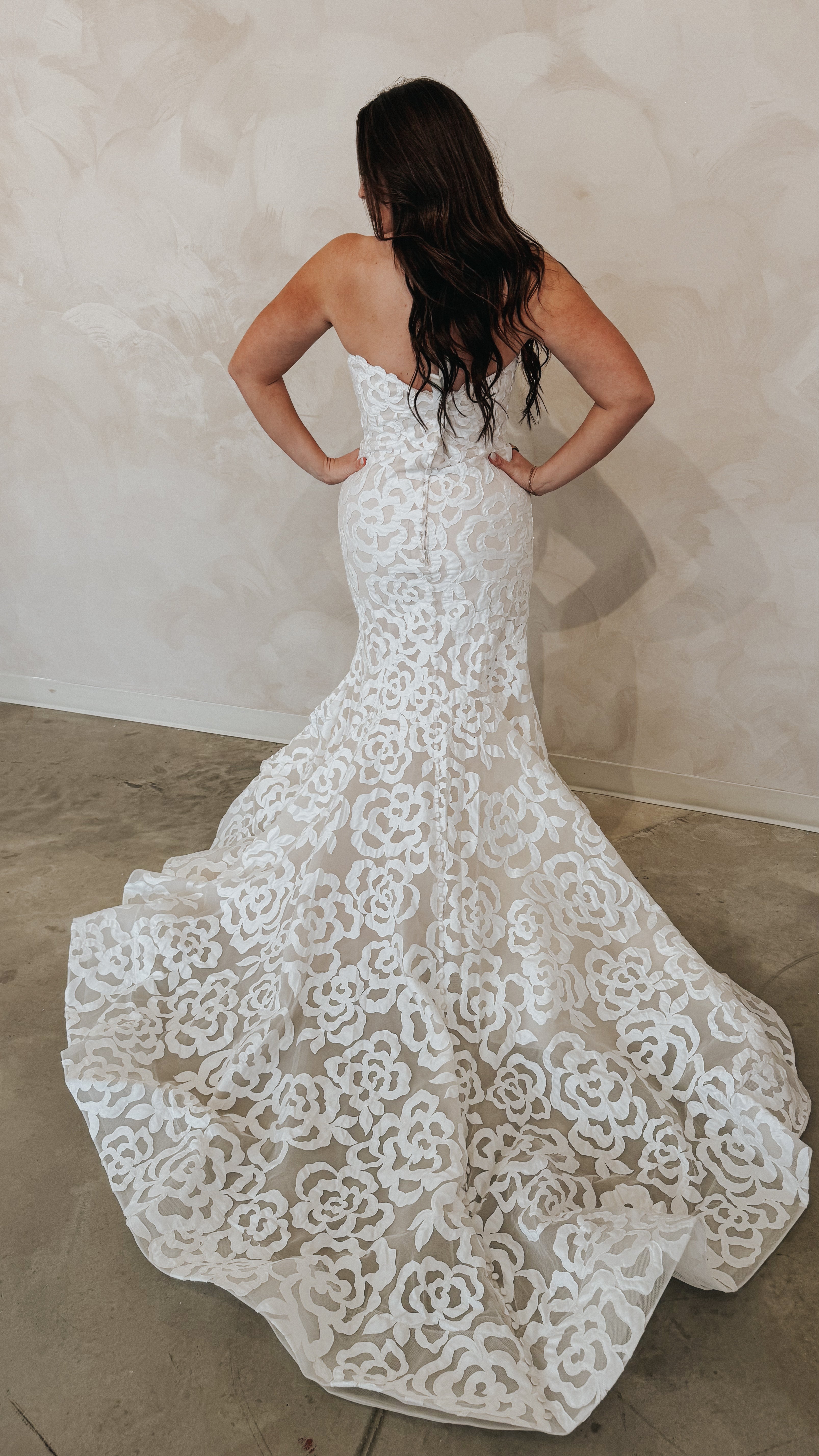 Size 14 | C742 by Allure