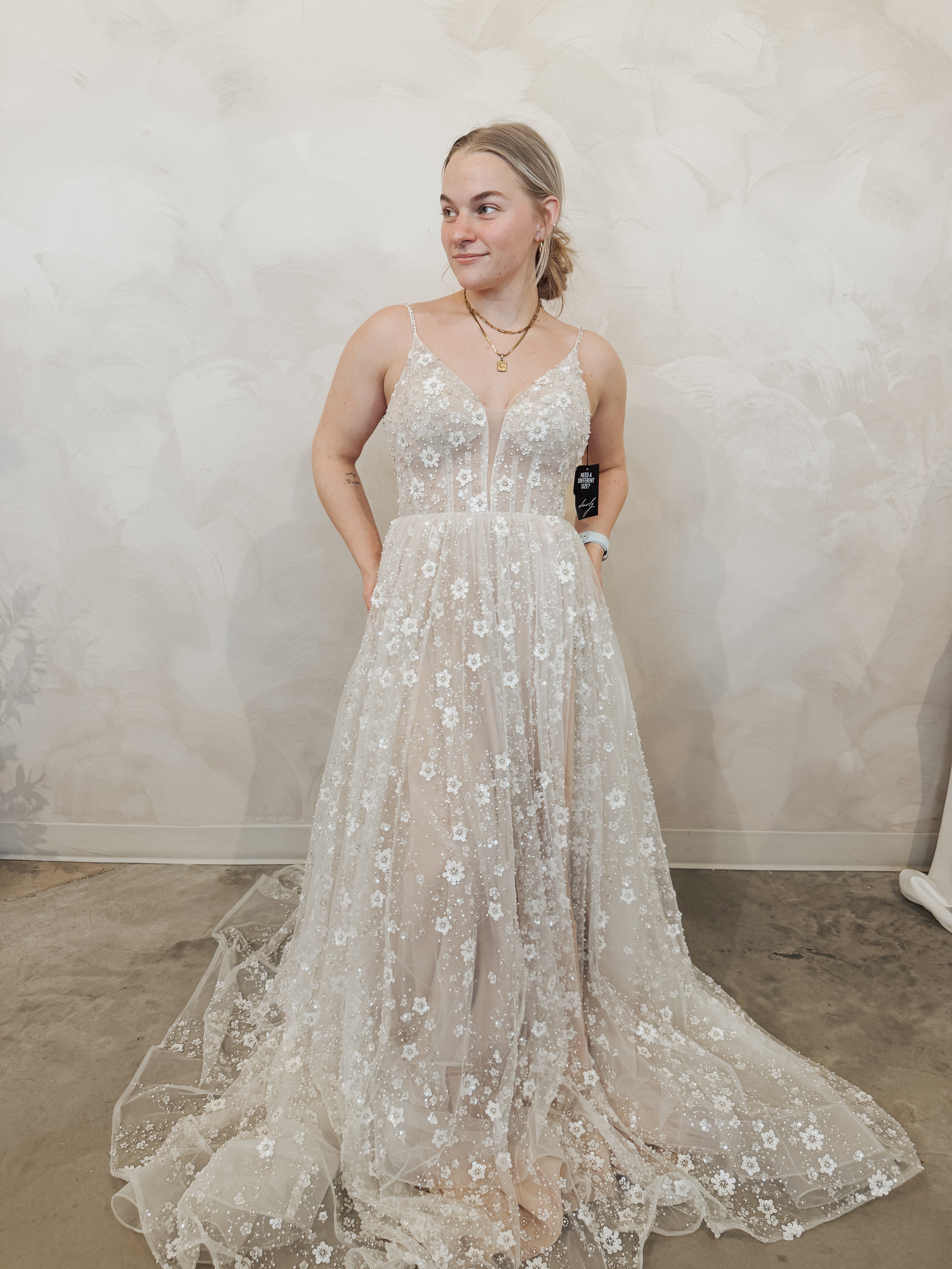 Size 04 | Clair by Dearly