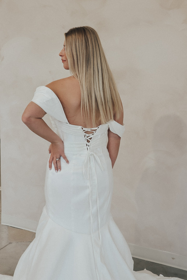 Size 14 | Sunday by Dearly