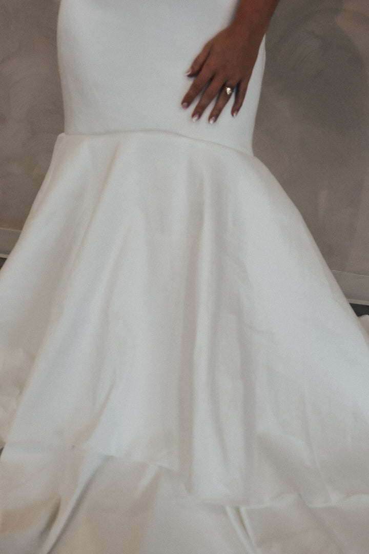 Size 14 | Sunday by Dearly