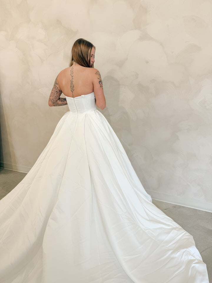 Size 22 | Josie by Truly