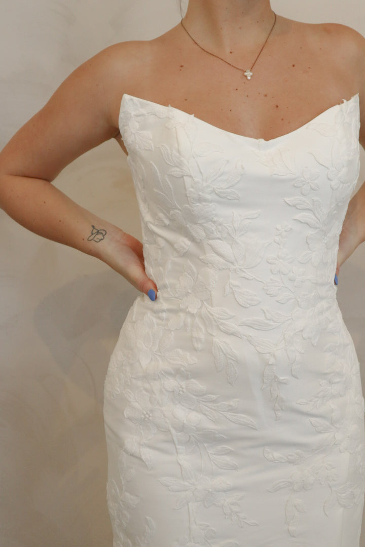 Size 12 | Fallyn by Take Heart