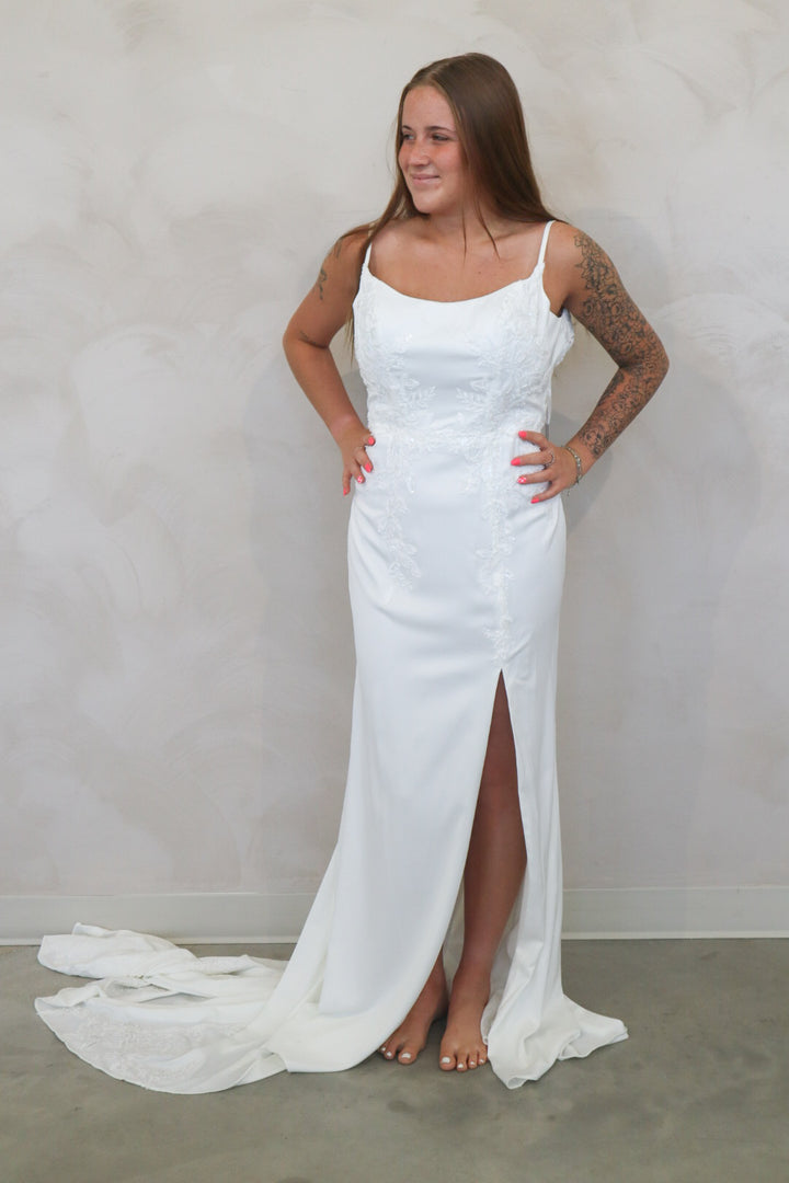 Size 08 | Remi by Truly