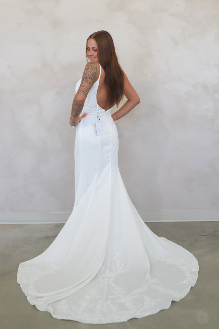 Size 08 | Remi by Truly