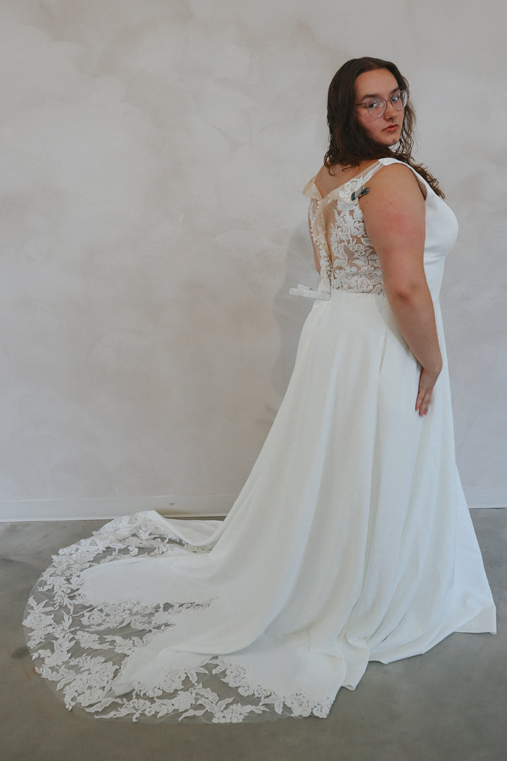 Size 26 | Calista by Truly