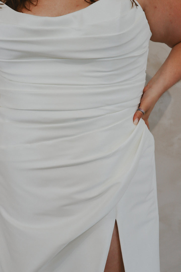 Size 26 | 44424 by Justin Alexander
