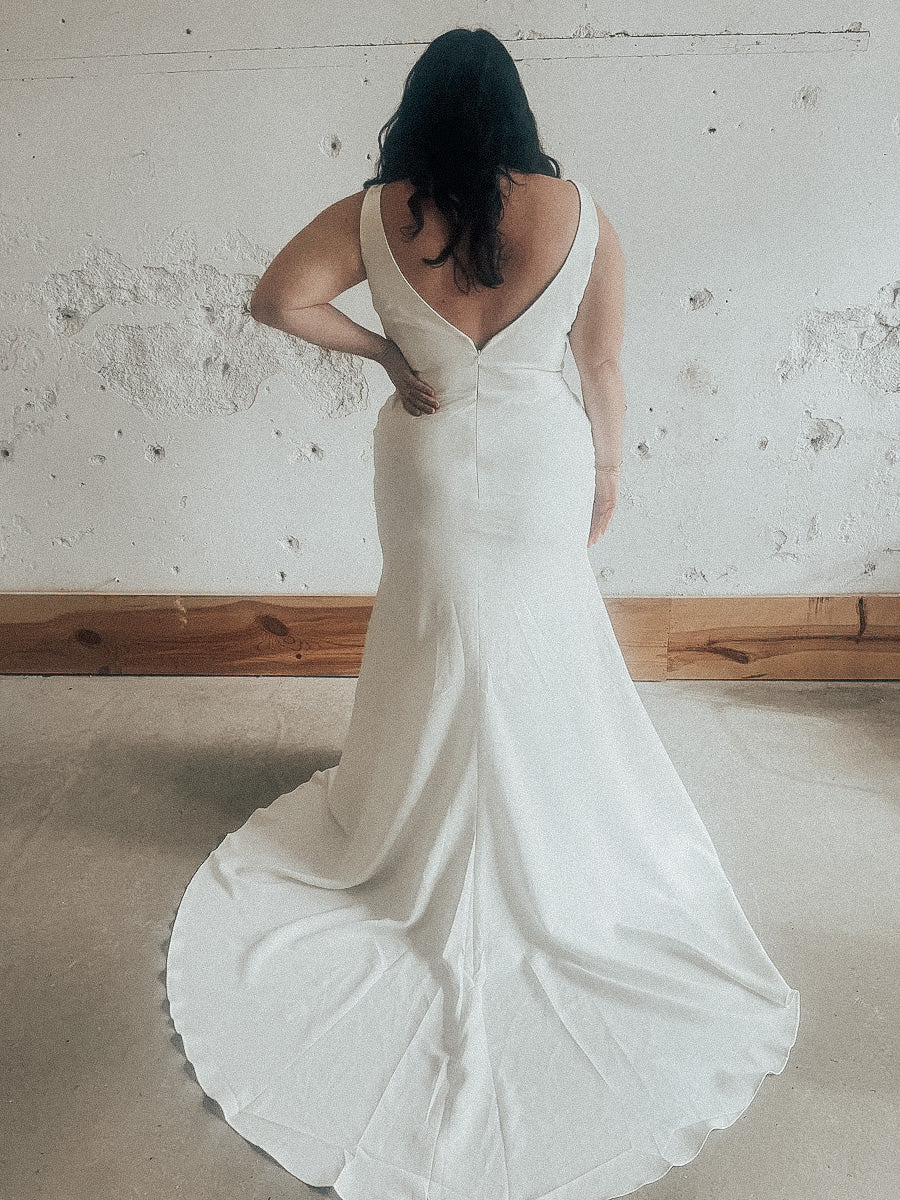 Tag Size 18 | Dearly Loved Bridal