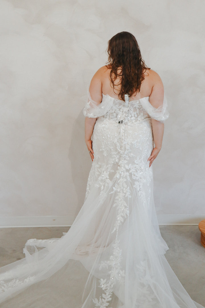 Size 26 | Isabella by Madison James