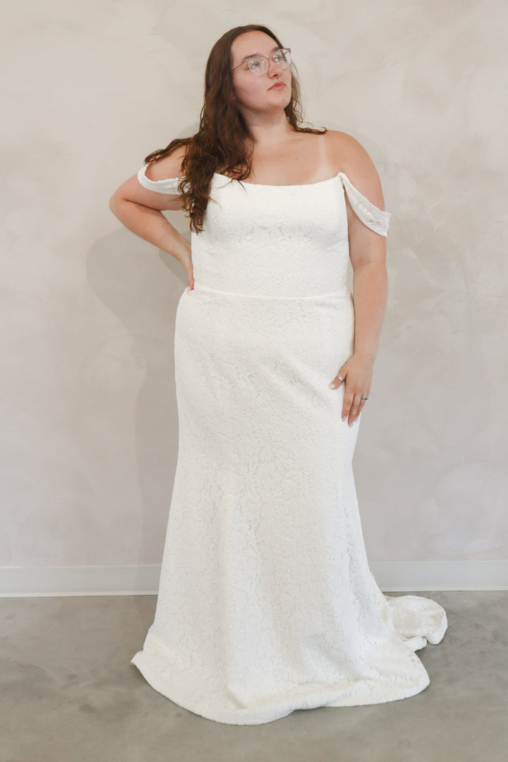 Size 24 | Scott by Kathryn Bass